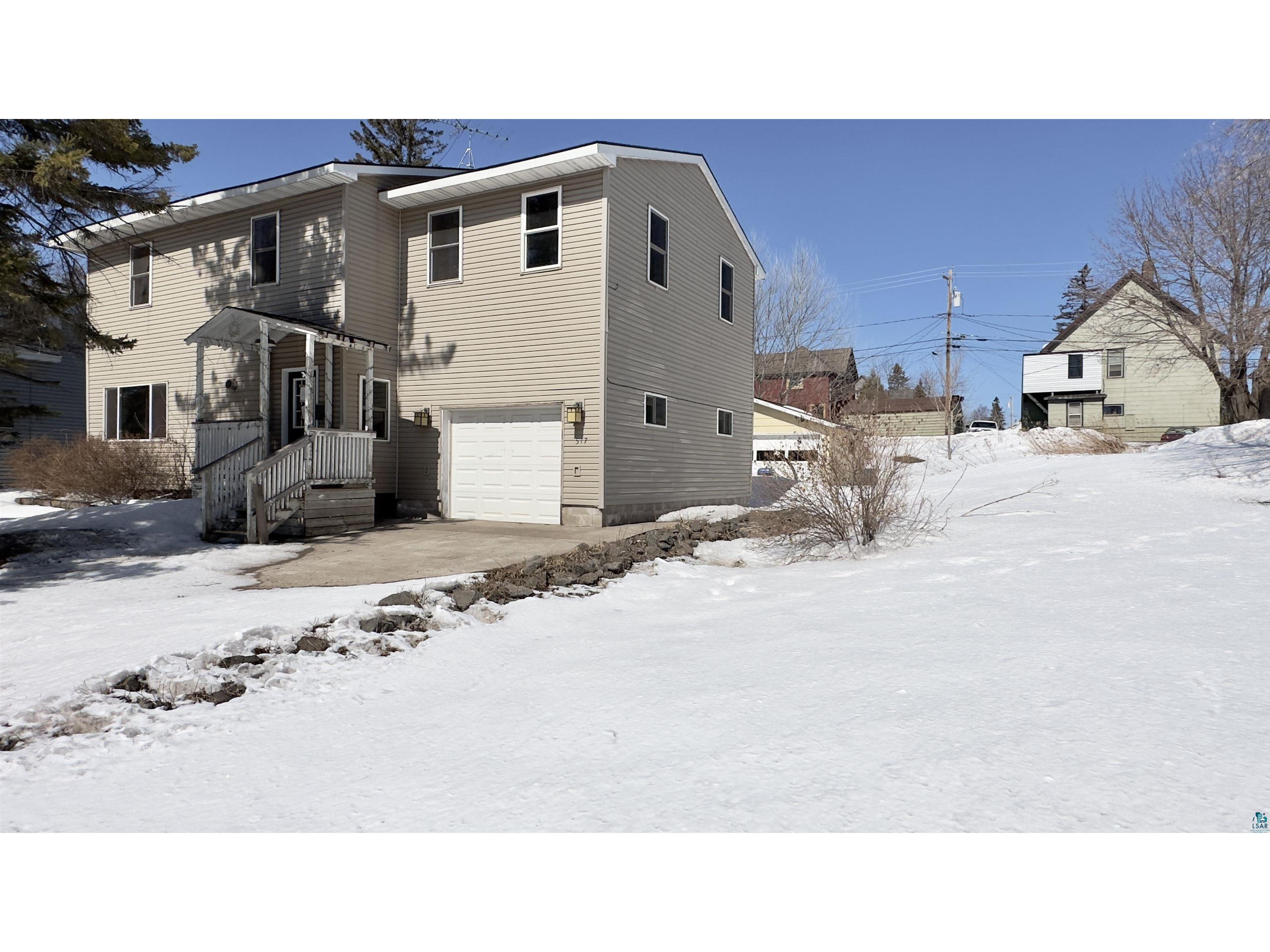 517 6th Ave Two Harbors MN 55616 6107247 image1