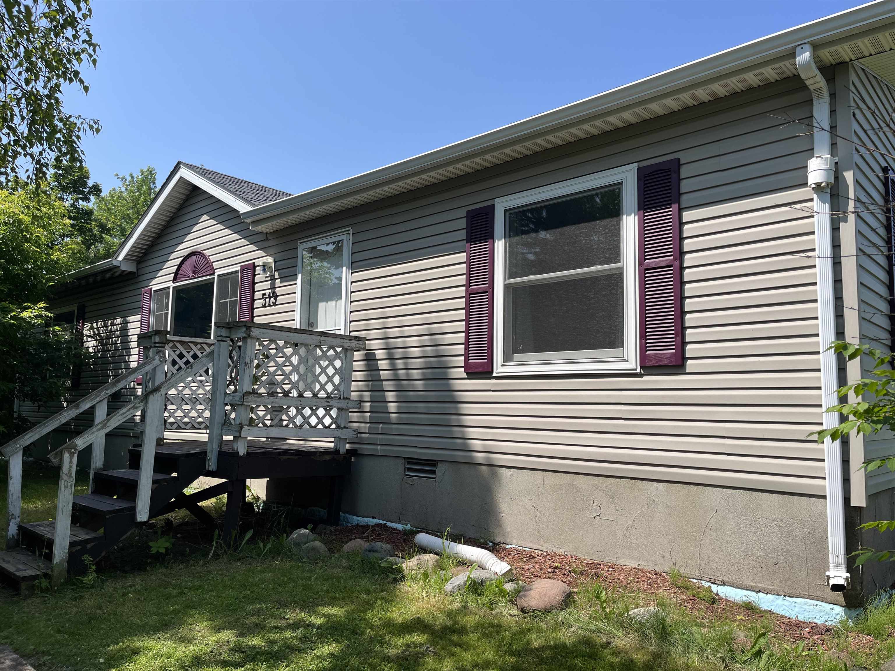 519 Catlin Ave Superior WI 54880 6120589 image1