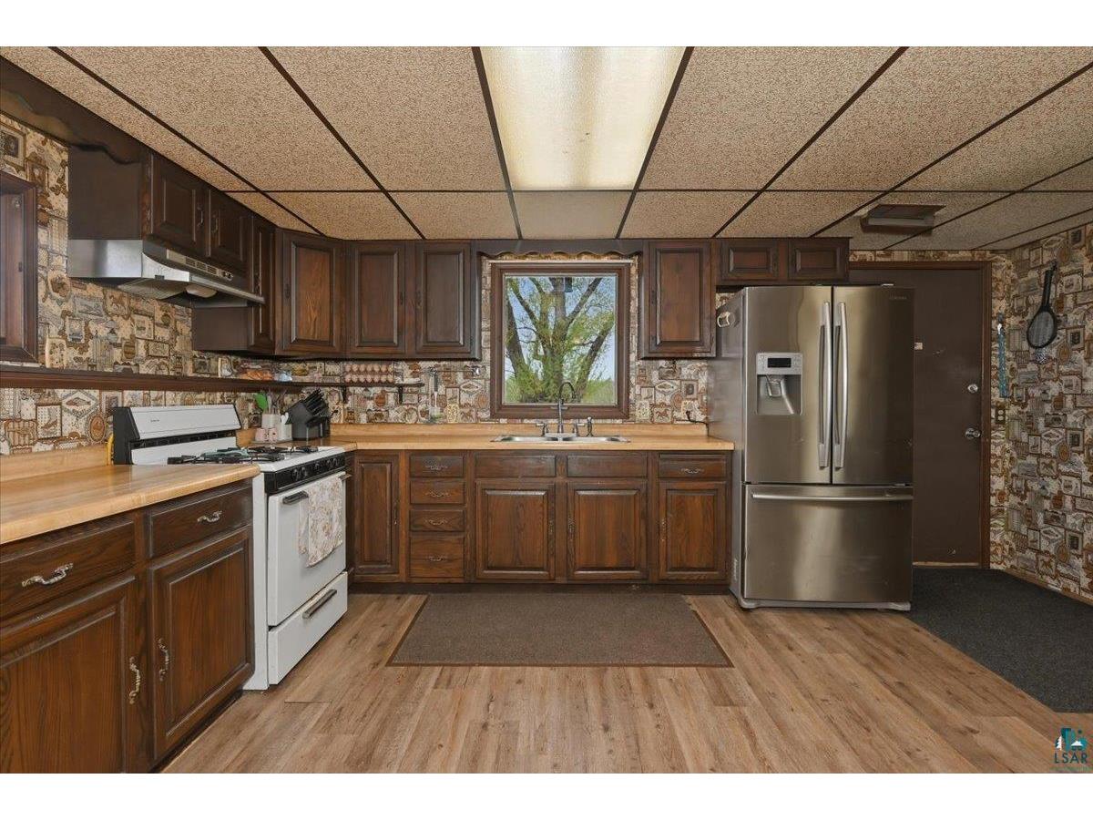 5190 E County Rd M Gordon WI 54838 6125387 image9