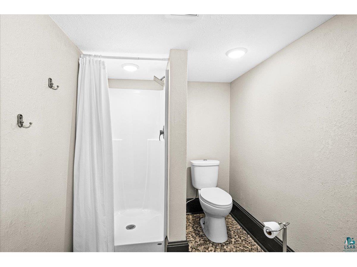 520 7th Ave Two Harbors MN 55616 6124043 image26