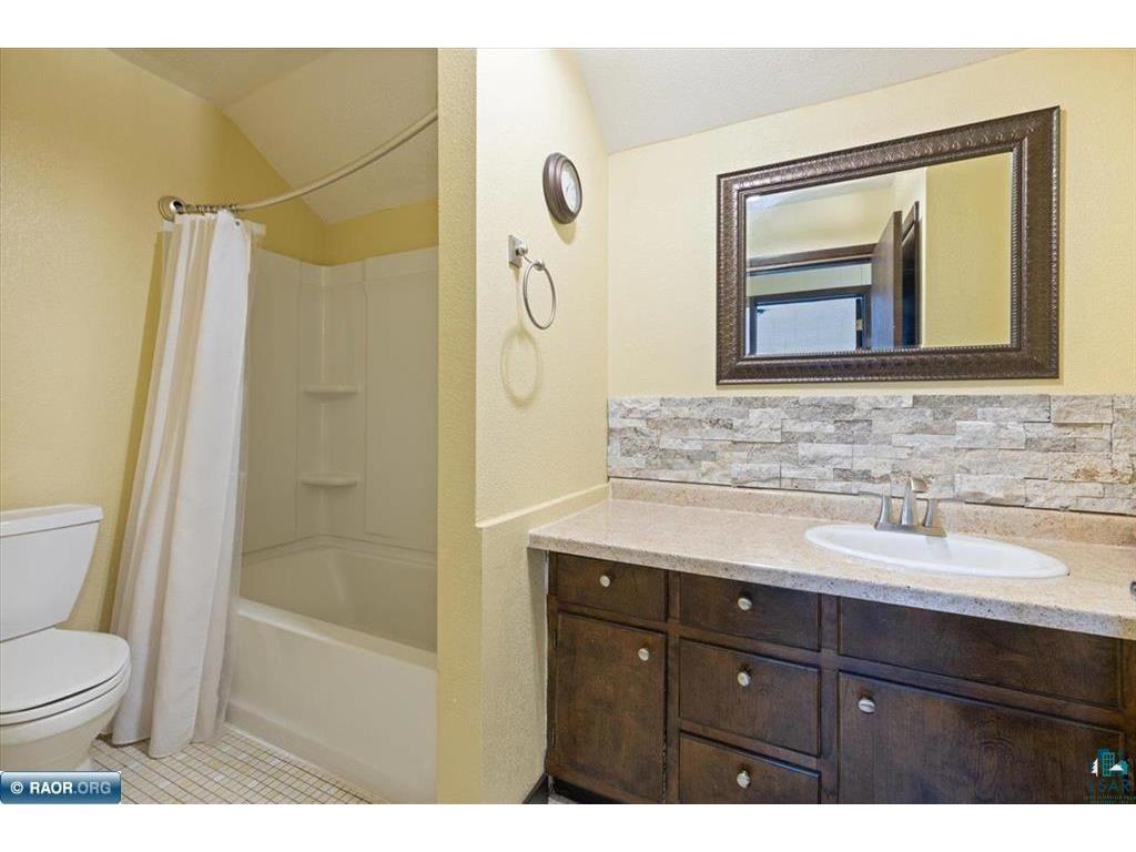 520 N 15th St Virginia MN 55792 6125157 image28