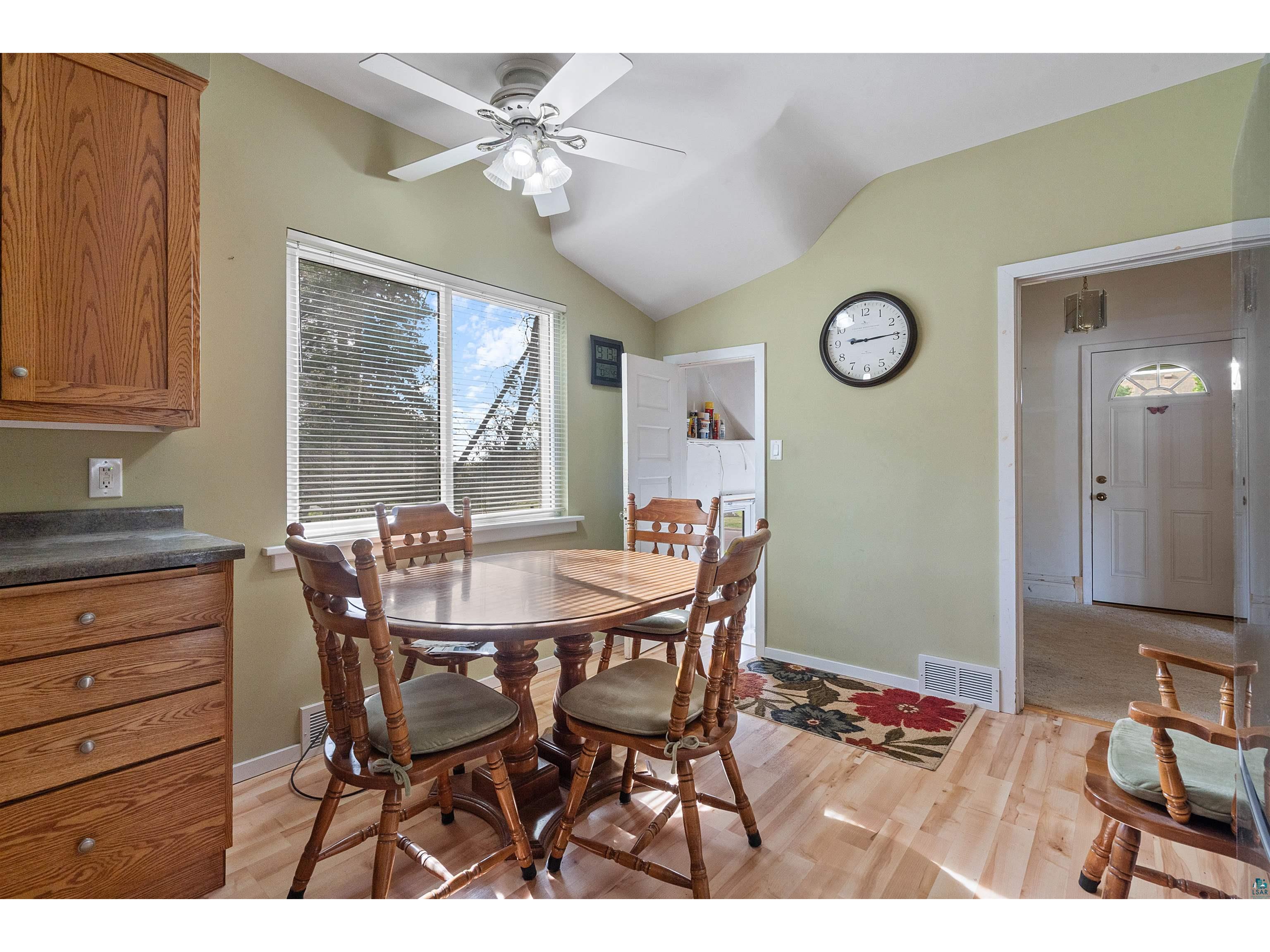5201 Ivanhoe St Duluth MN 55804 6125571 image8