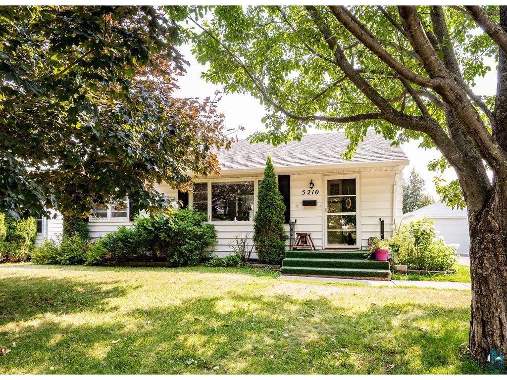 5210 Juniata St Duluth MN 55804 6110135 image1