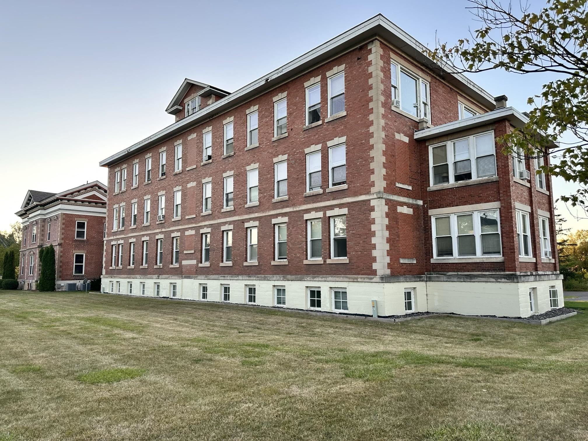 522 Chapple Ave Ashland WI 54806 6123553 image1