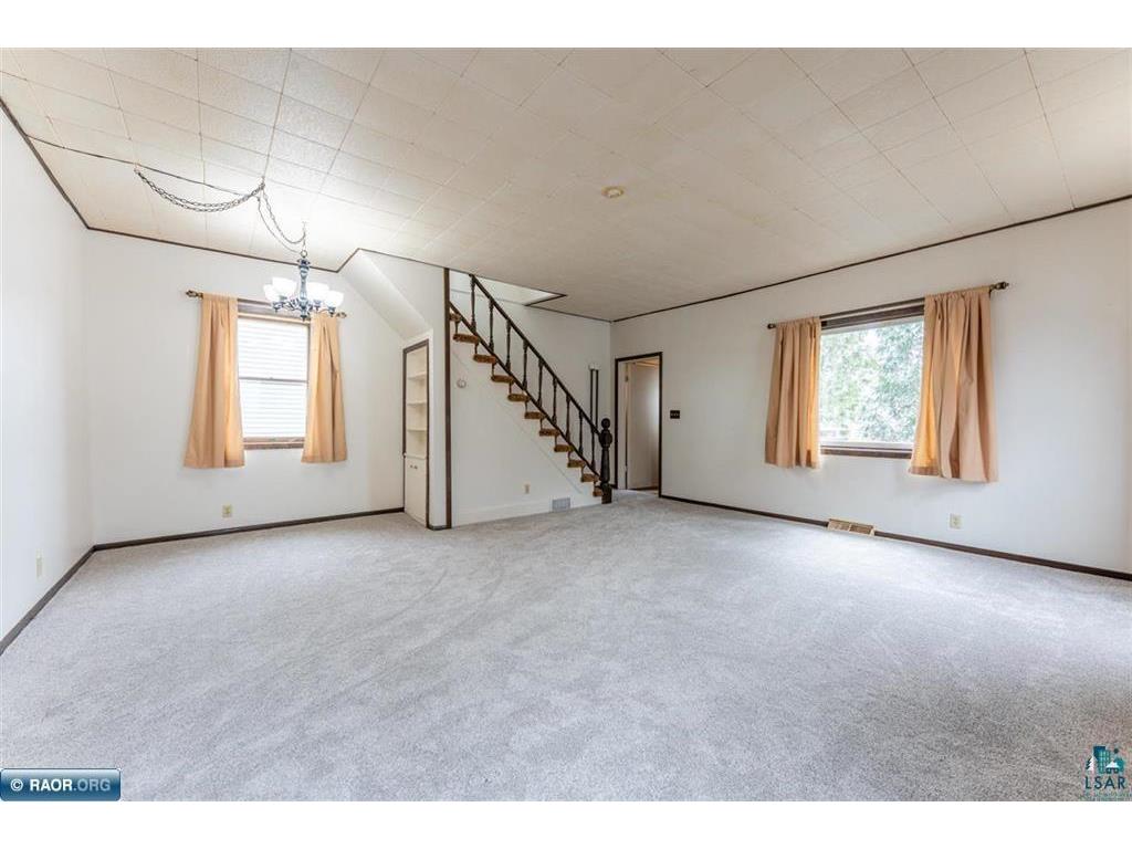 522 N 12th St Virginia MN 55792 6124248 image13