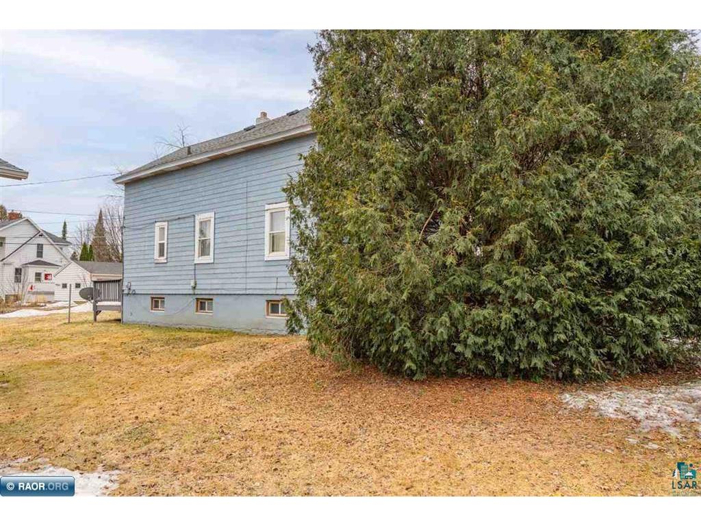 522 N 12th St Virginia MN 55792 6124248 image5
