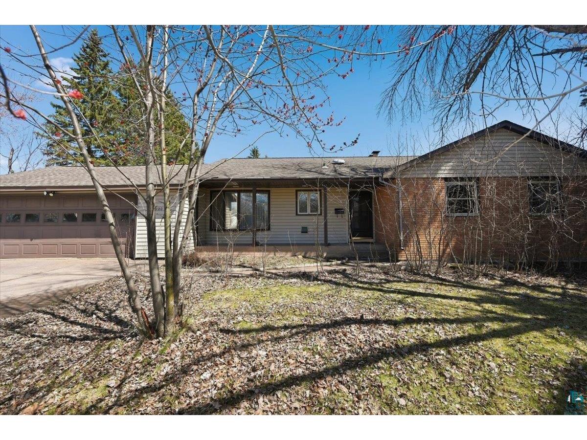 5220 Tower Ave Superior WI 54880 6124979 image1
