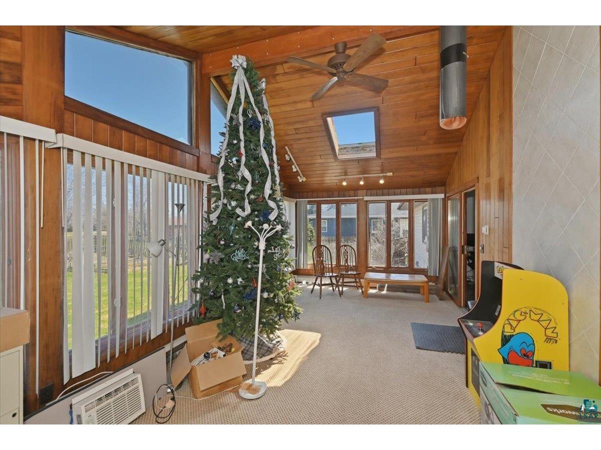 5220 Tower Ave Superior WI 54880 6124979 image10
