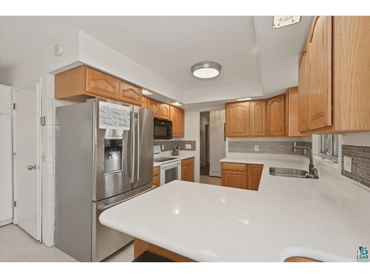 5220 Tower Ave Superior WI 54880 6124979 image13