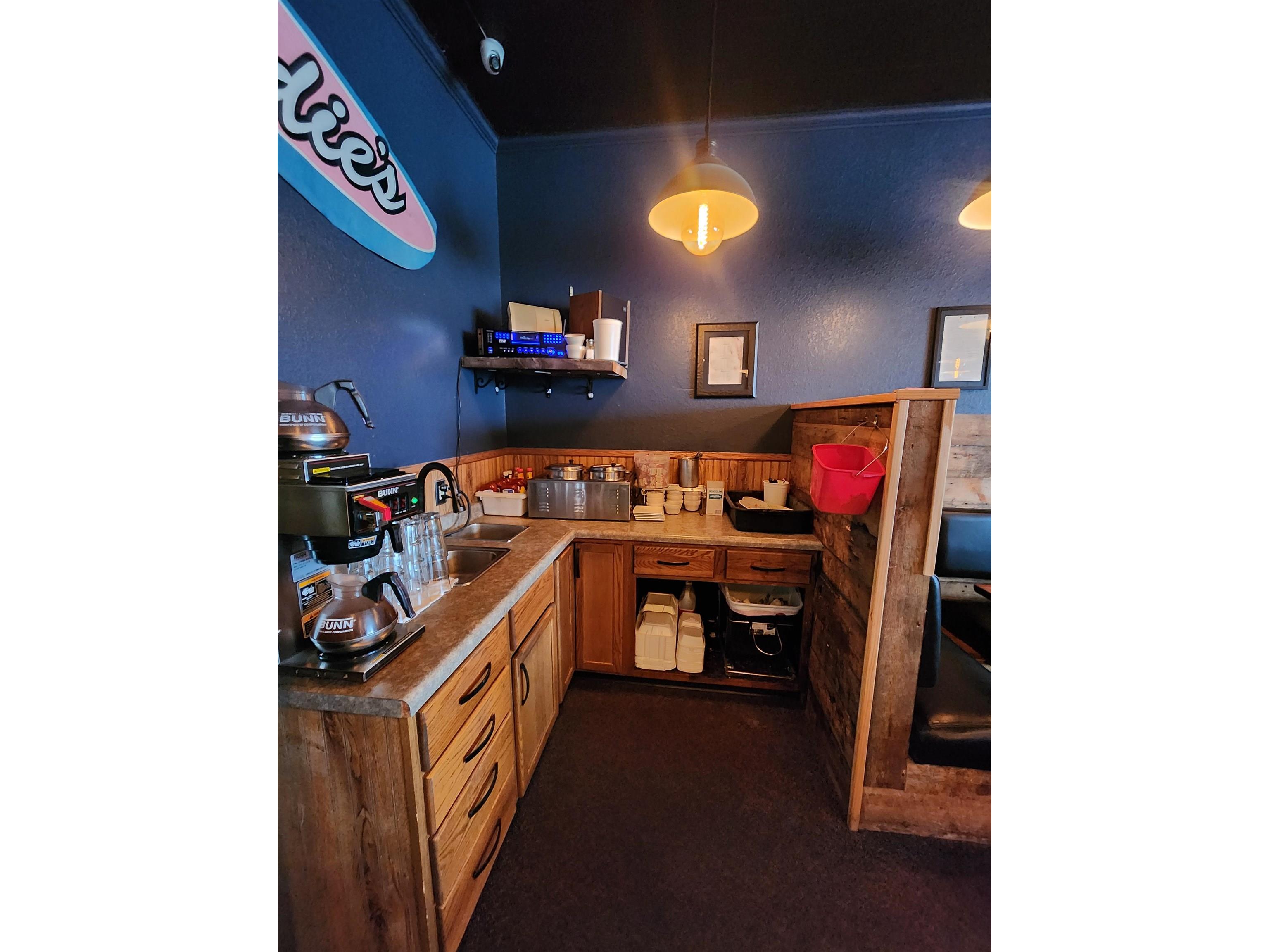 5221 E 4th St Superior WI 54880 6118967 image40