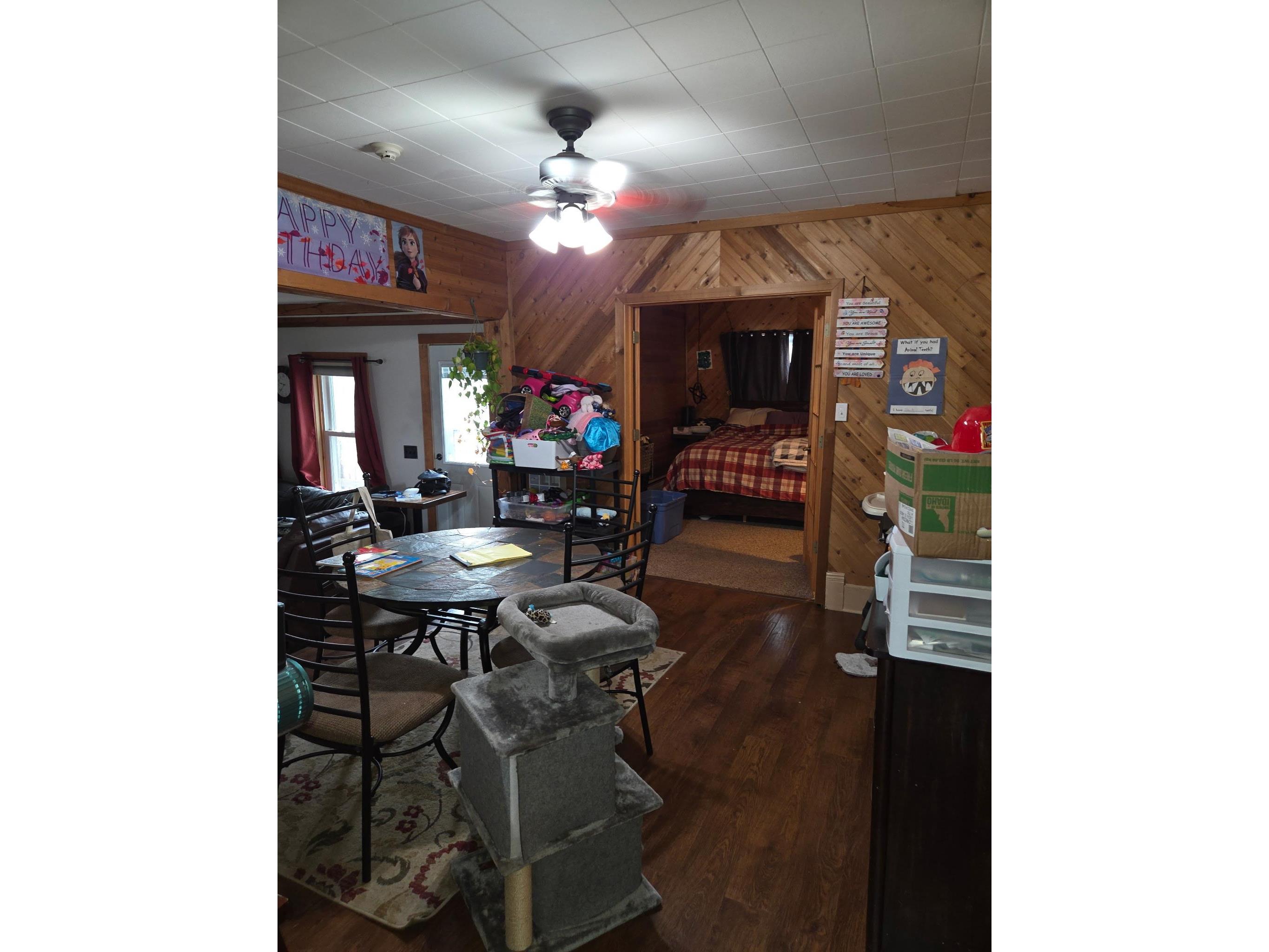 5221 E 4th St Superior WI 54880 6122446 image10