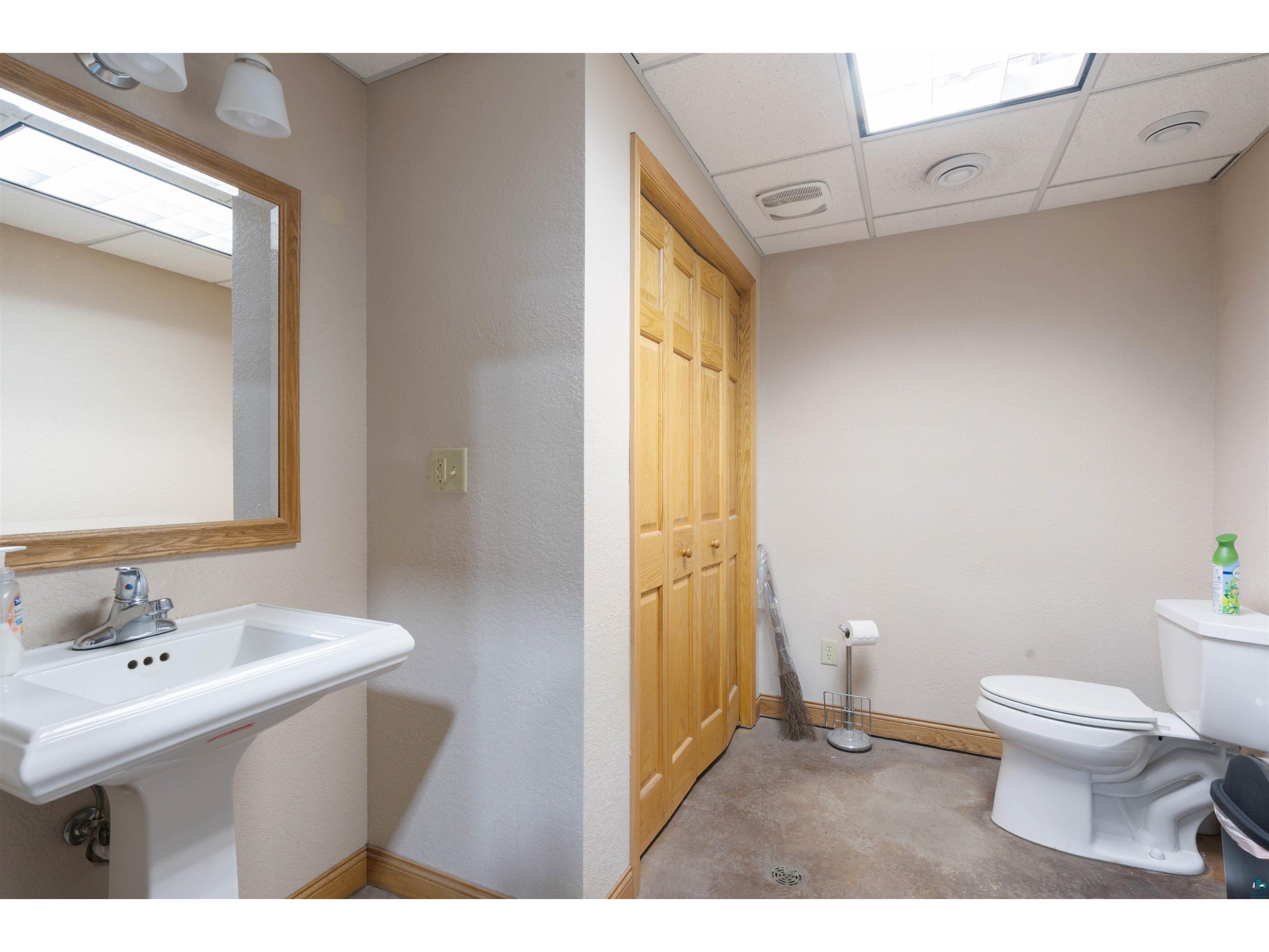 5223 Oakes Ave Superior WI 54880 6124551 image19