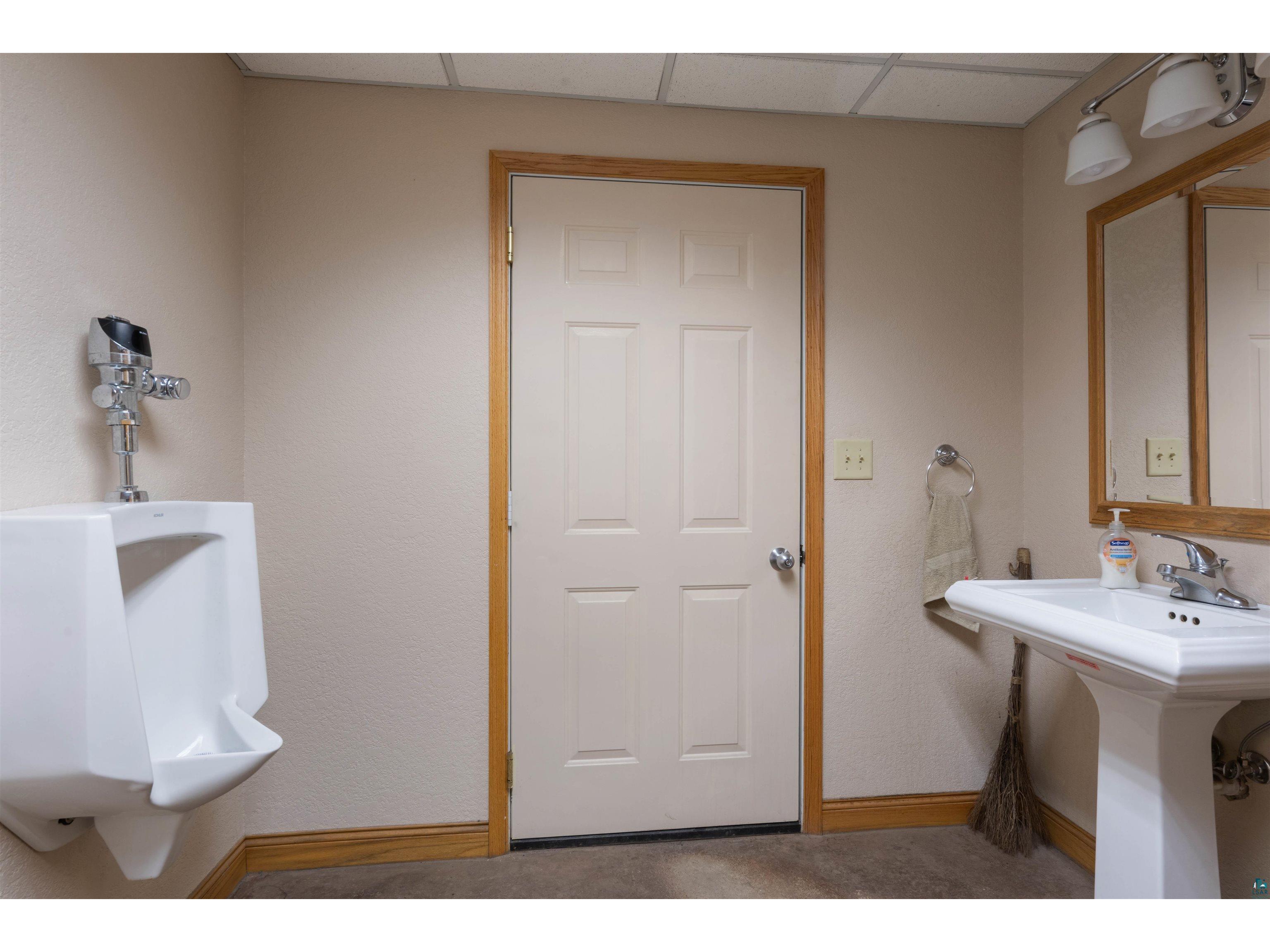 5223 Oakes Ave Superior WI 54880 6124551 image20