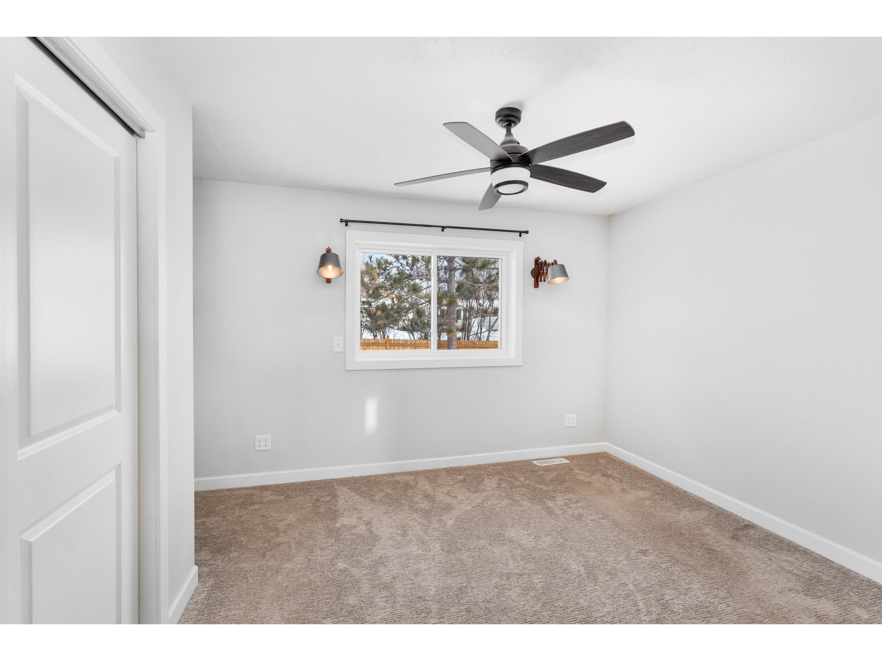 524 14th Ave Two Harbors MN 55616 6123112 image11