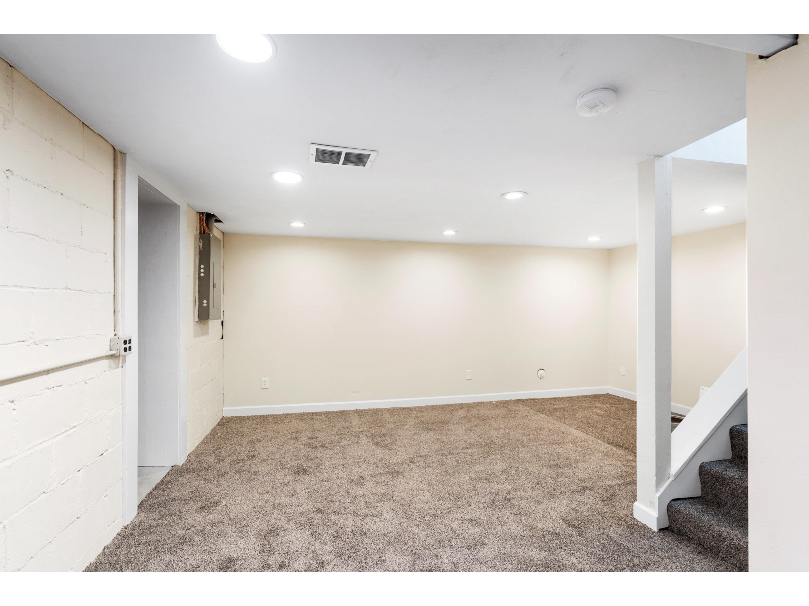 524 14th Ave Two Harbors MN 55616 6123112 image21