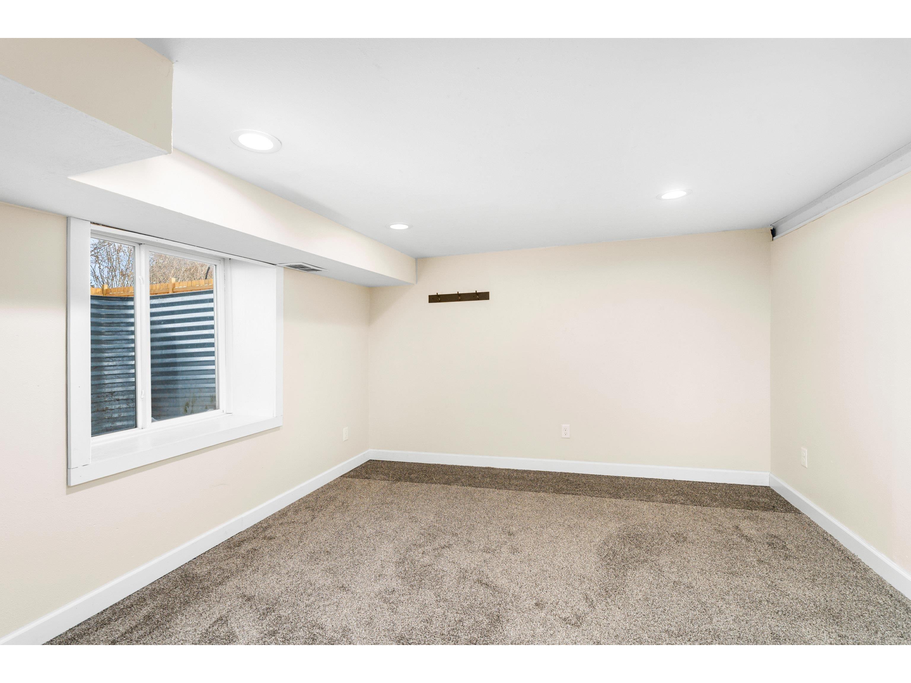 524 14th Ave Two Harbors MN 55616 6123112 image25