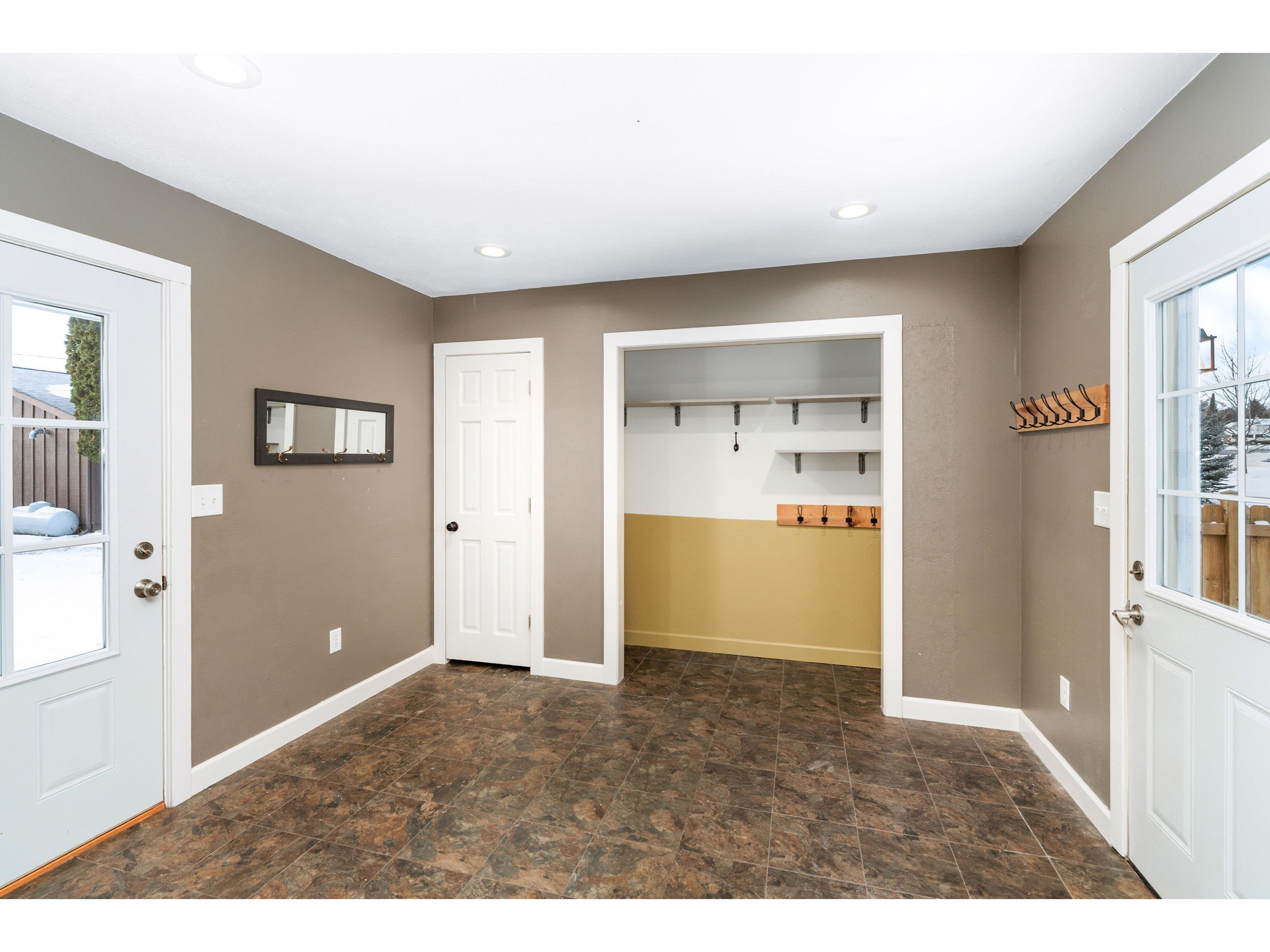 524 14th Ave Two Harbors MN 55616 6123112 image3