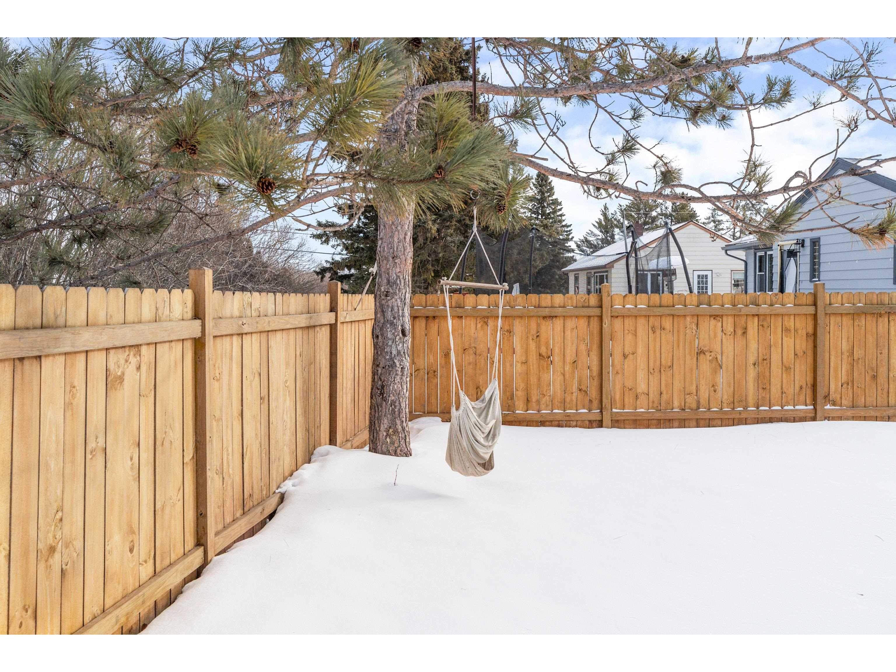 524 14th Ave Two Harbors MN 55616 6123112 image33