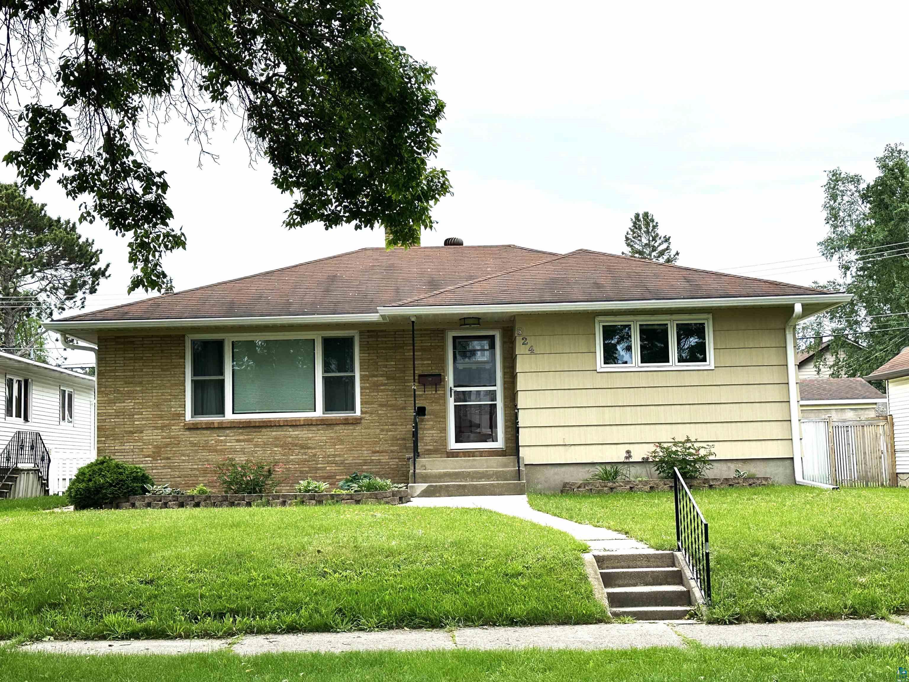 524 E Pattison St Ely MN 55731 6114312 image1