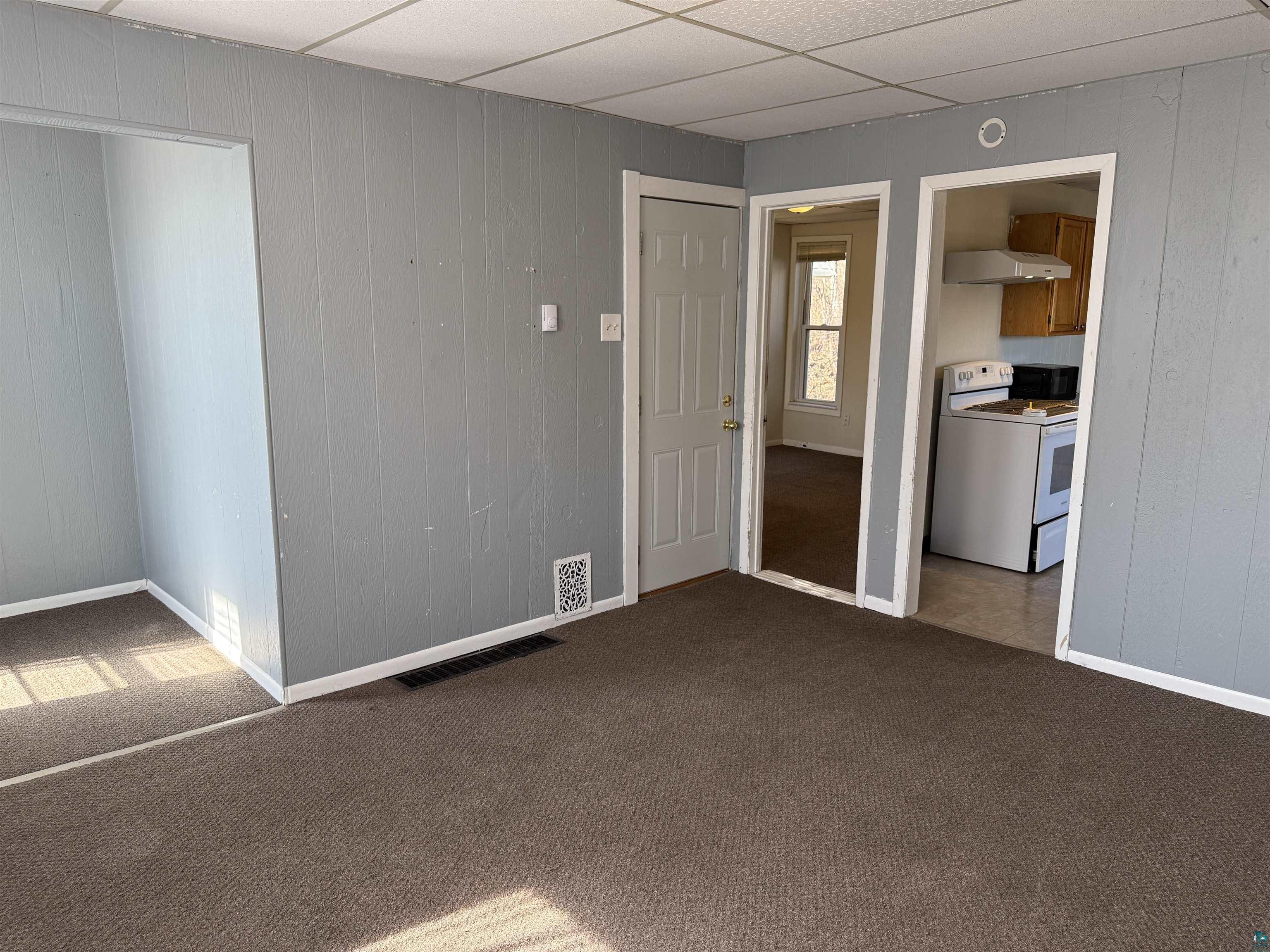 525 W 4th St Duluth MN 55806 6124764 image21