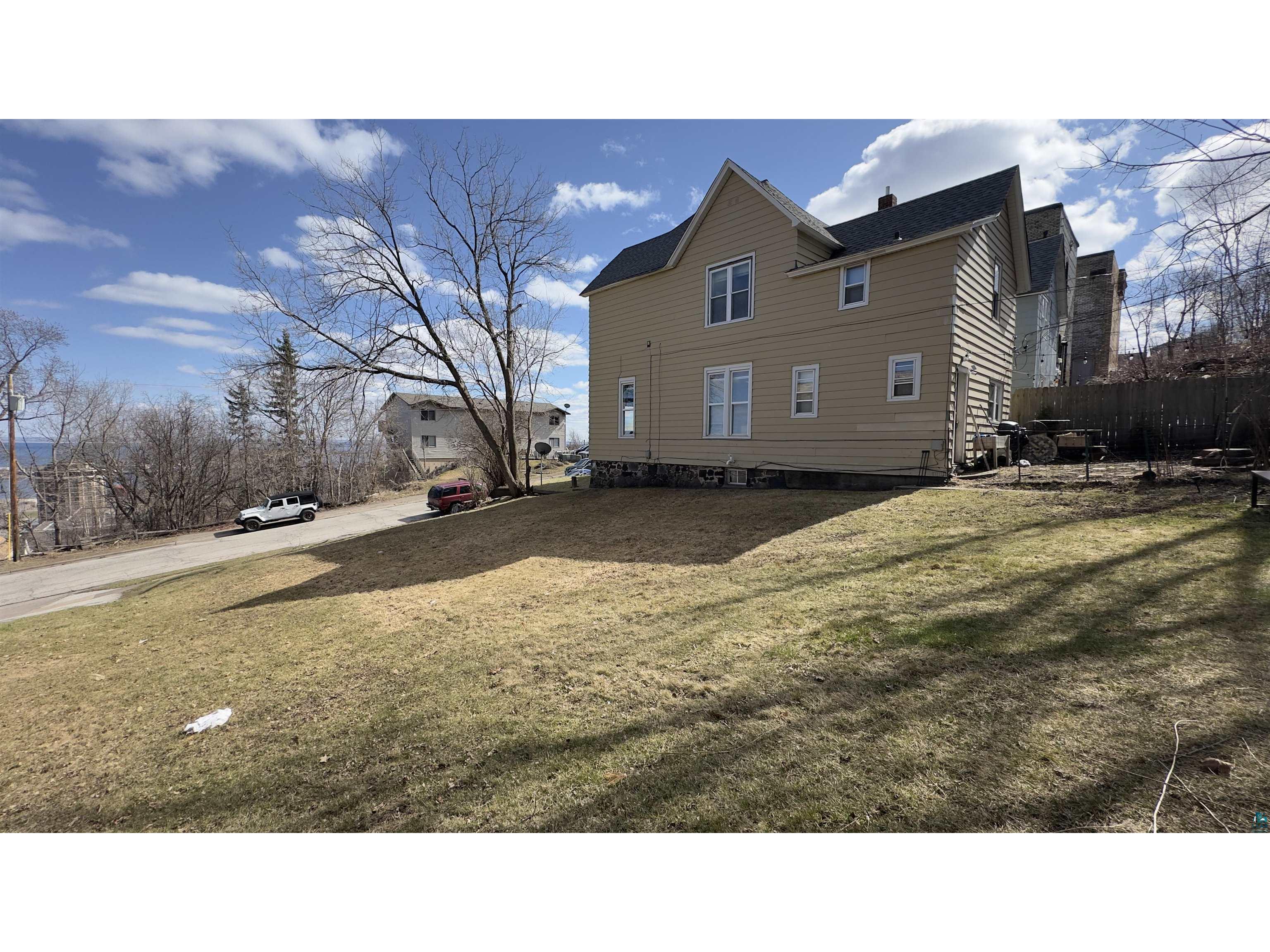 525 W 4th St Duluth MN 55806 6124764 image35