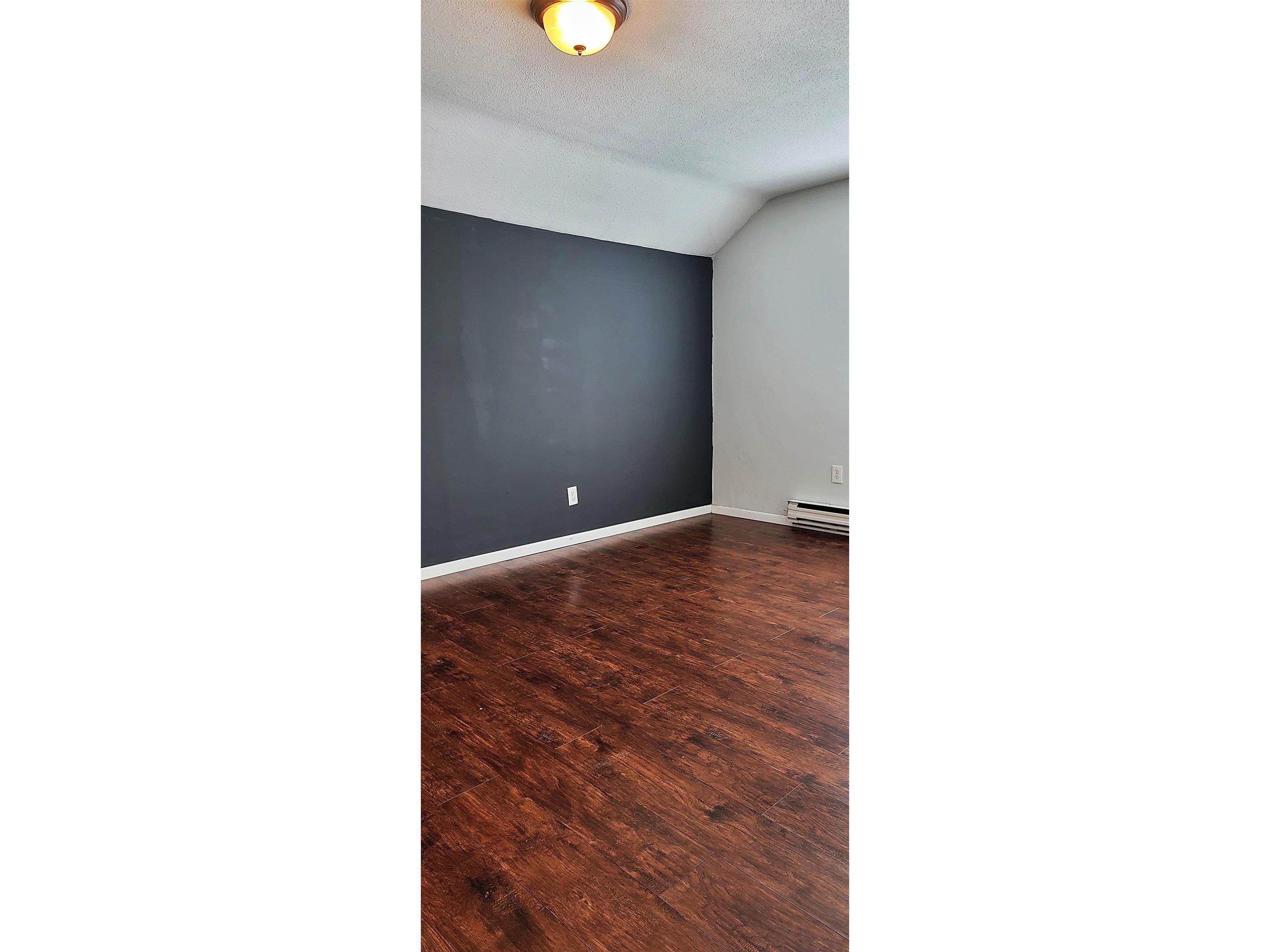 526 N 12 1/2 Ave E Duluth MN 55805 6122862 image9