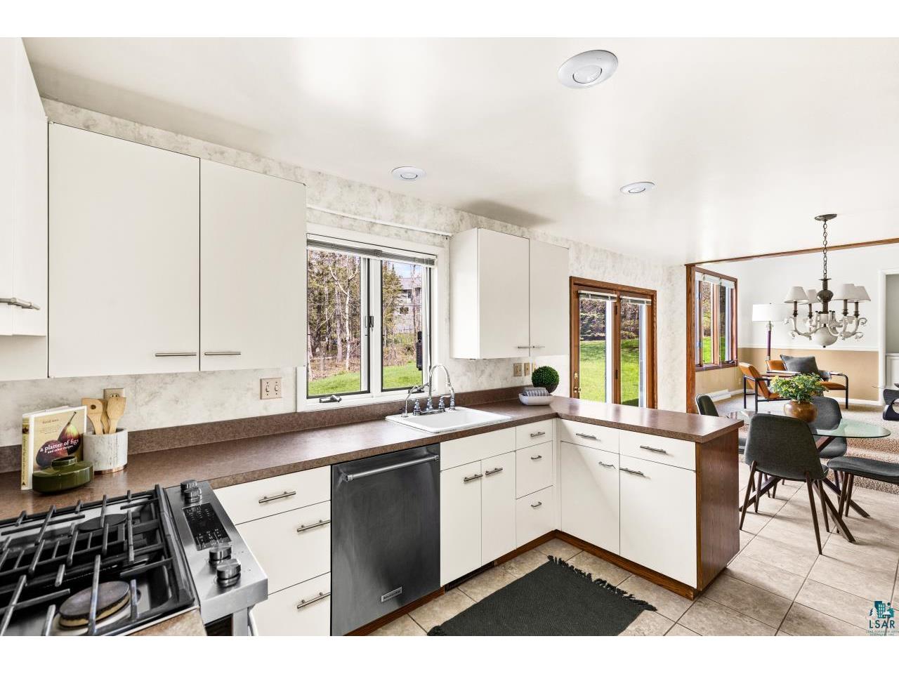 529 Valley Dr Duluth MN 55804 6125445 image22