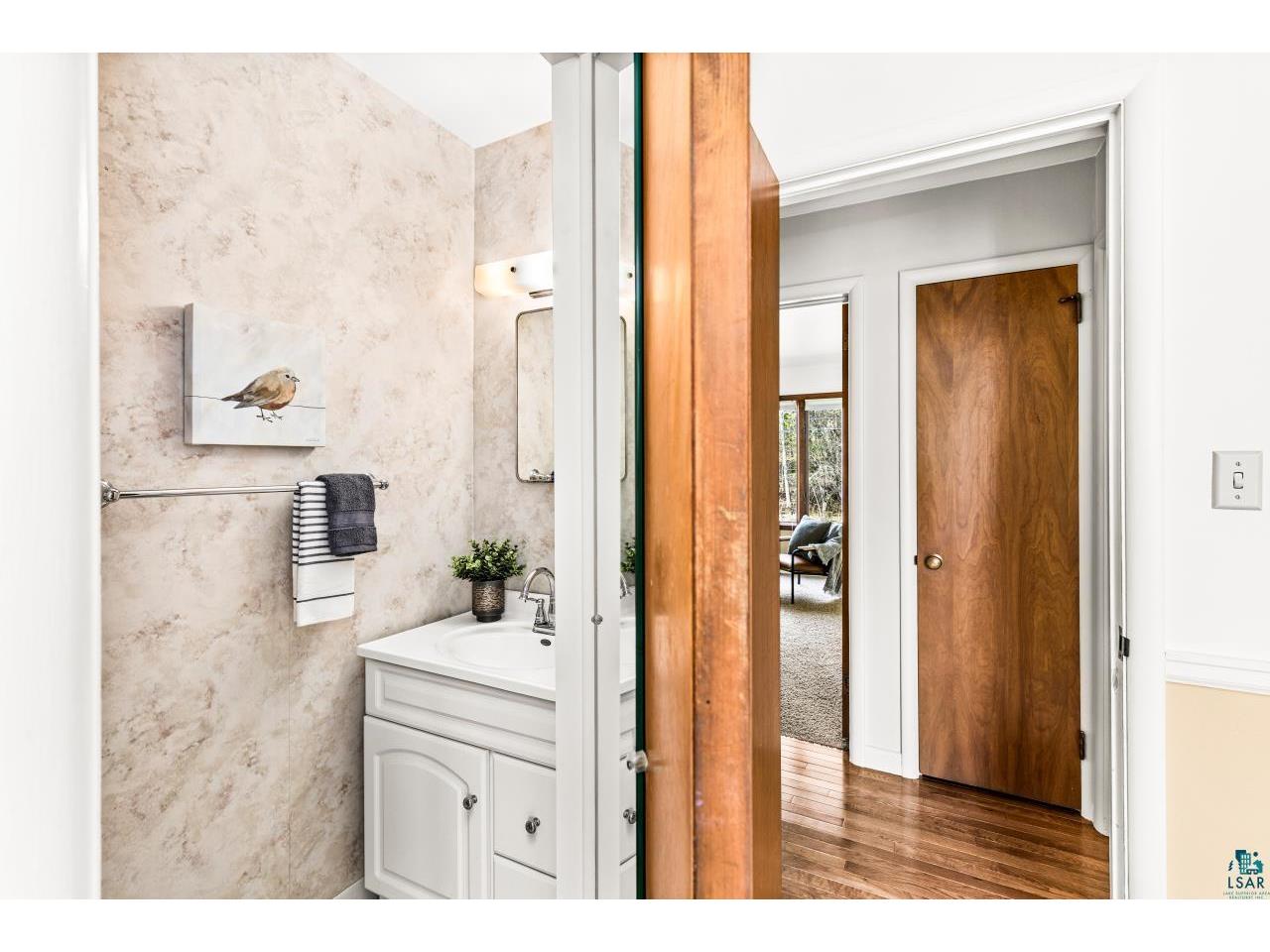 529 Valley Dr Duluth MN 55804 6125445 image39
