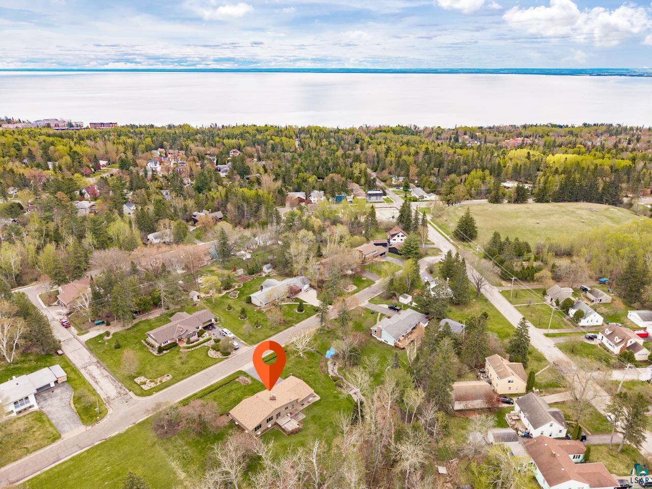 529 Valley Dr Duluth MN 55804 6125445 image79