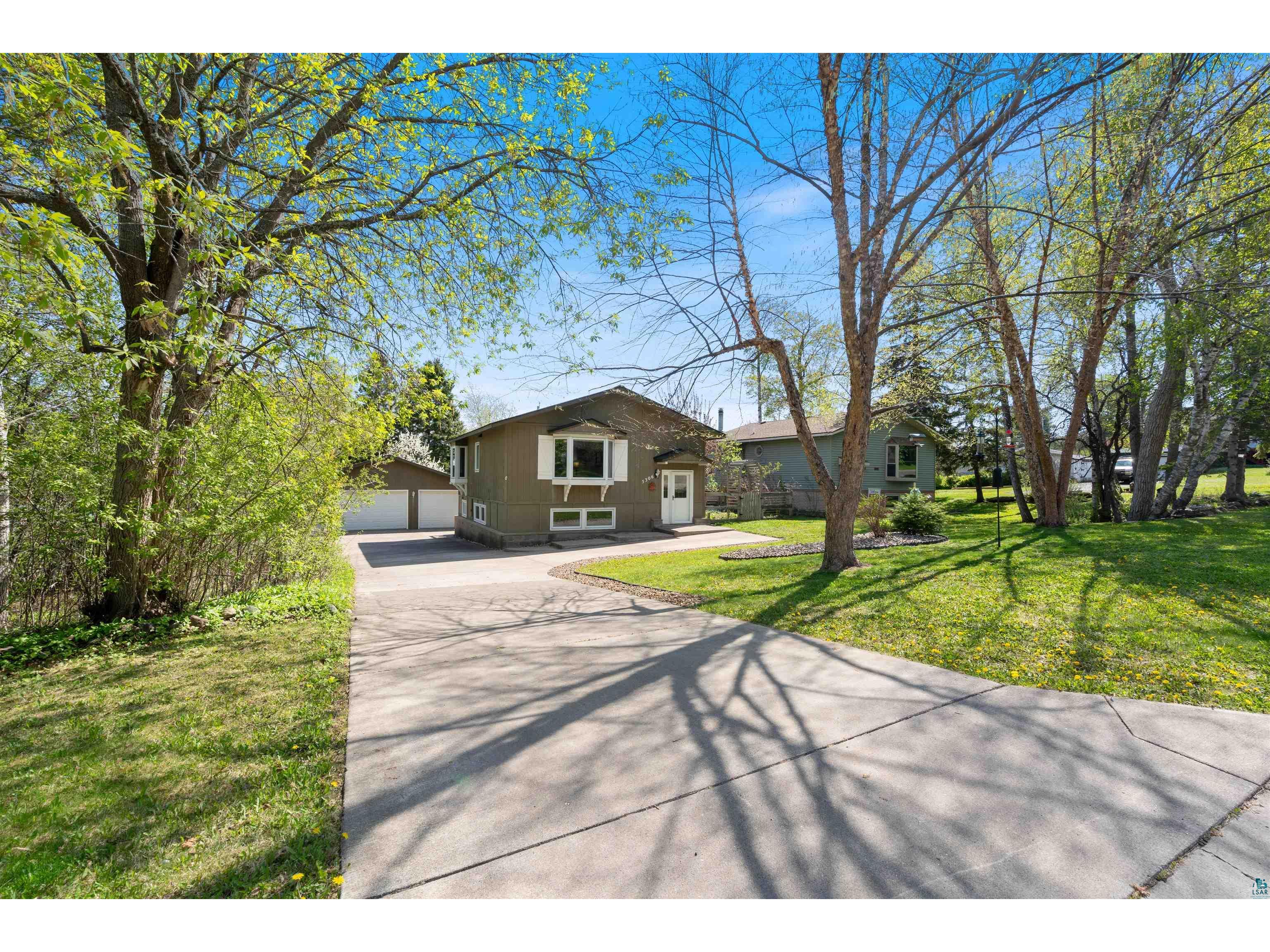 5306 Ivanhoe St Duluth MN 55804 6125590 image4