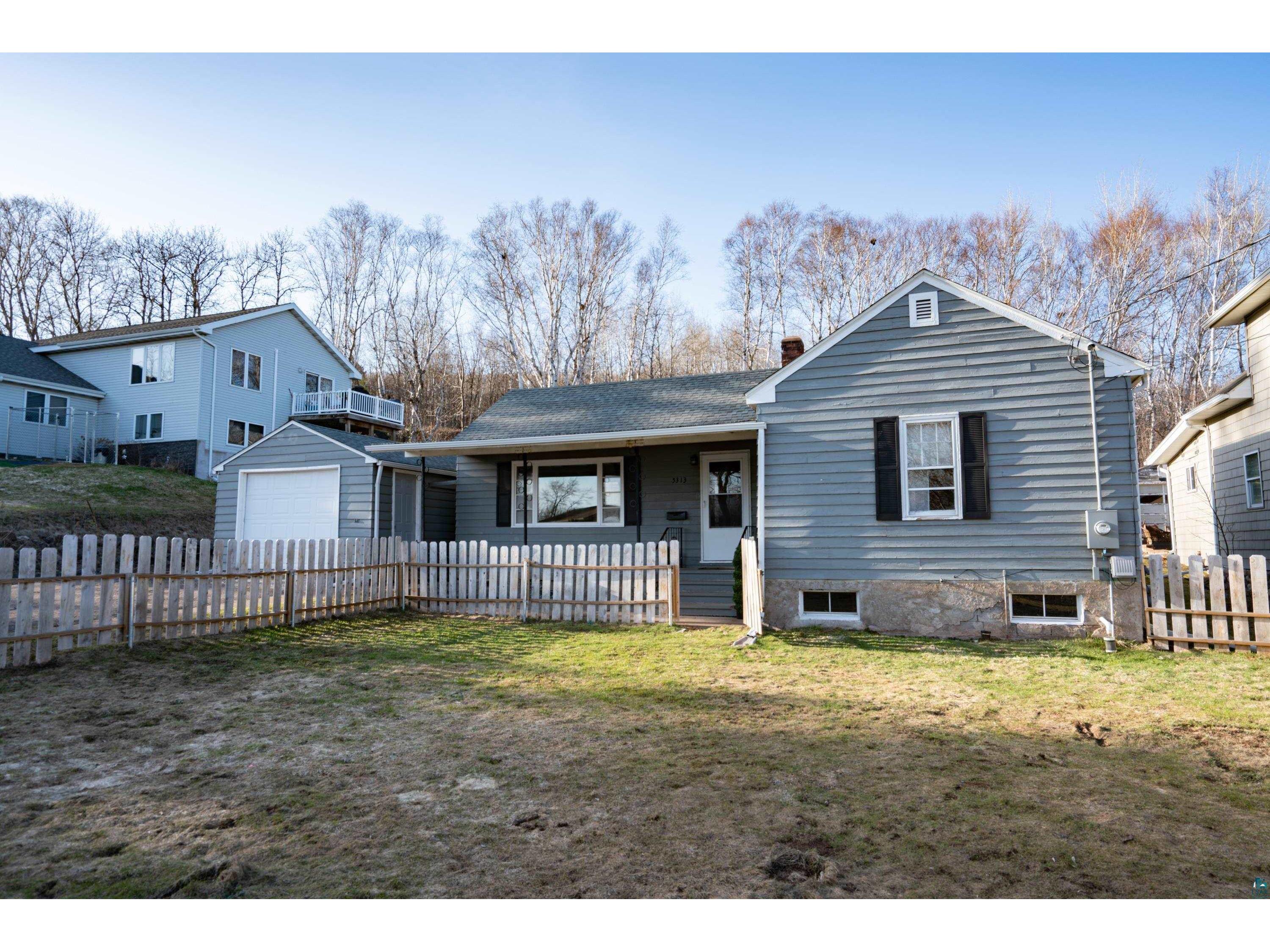 5313 Columbia St Duluth MN 55807 6107584 image1