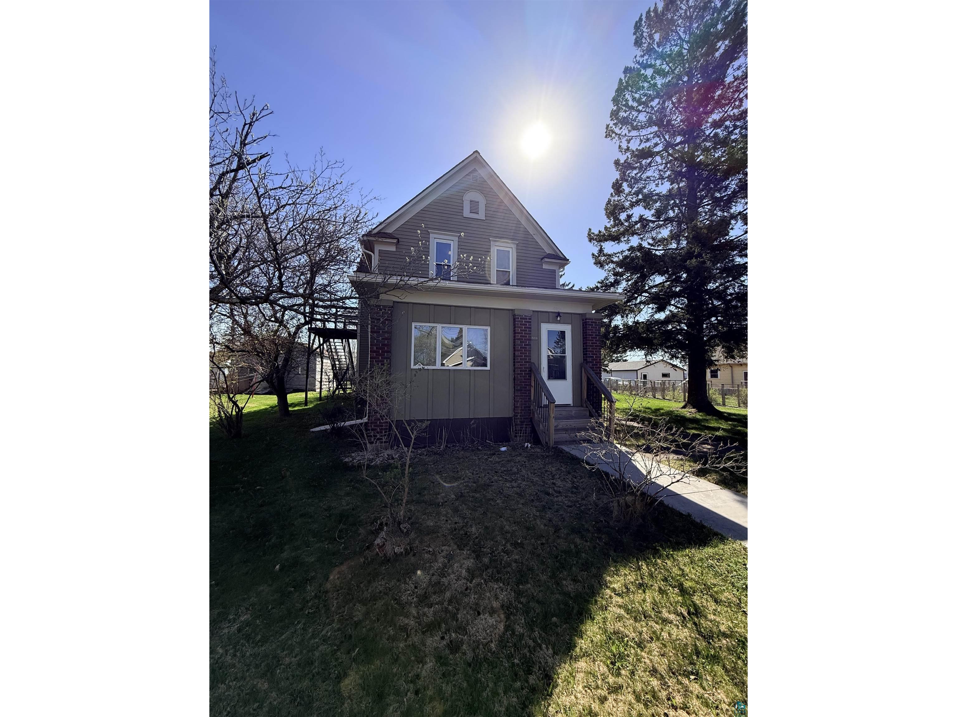 5314 E 3rd St Superior WI 54880 6125420 image2