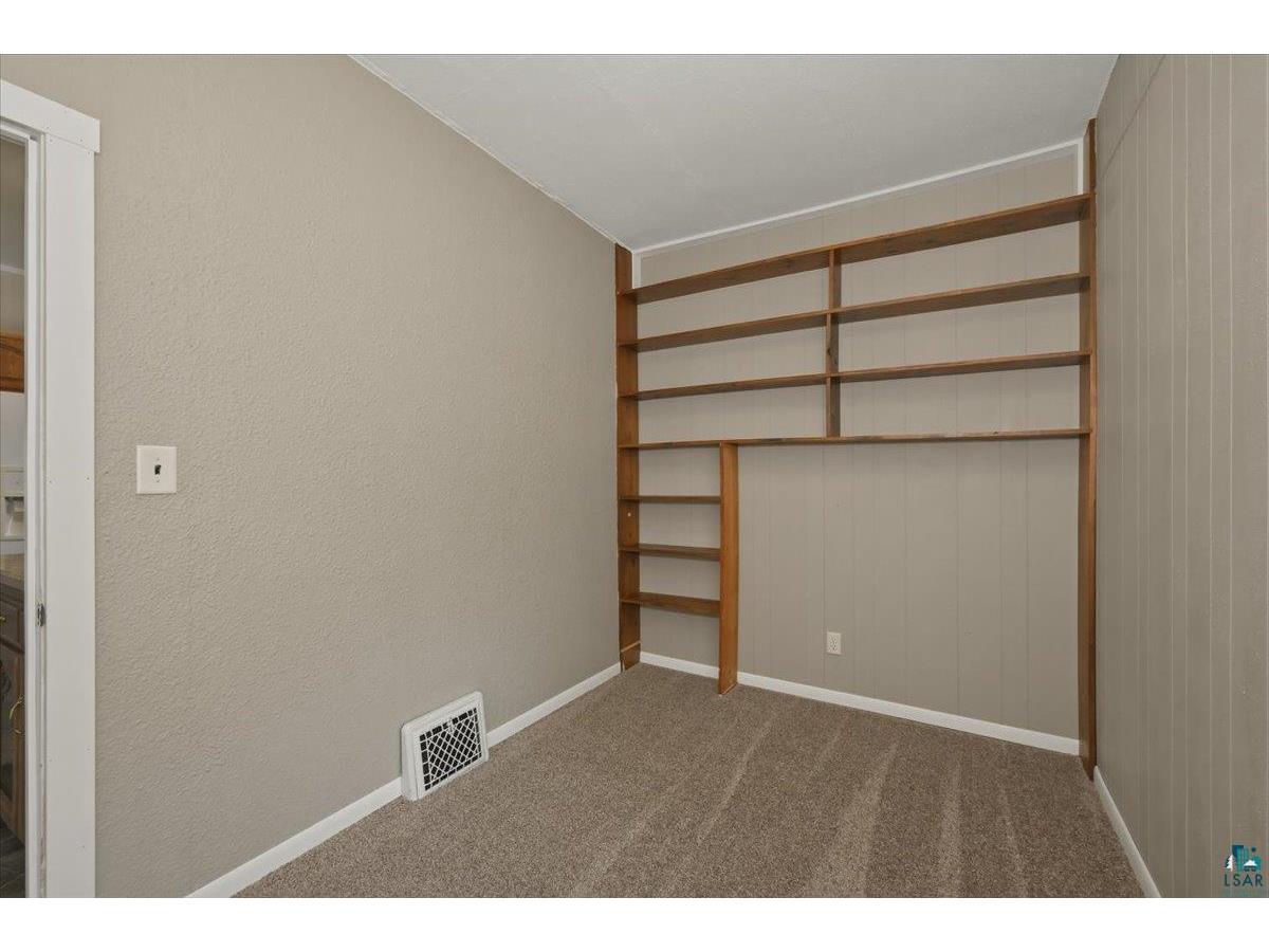 5319 E 3rd St Superior WI 54880 6125767 image12
