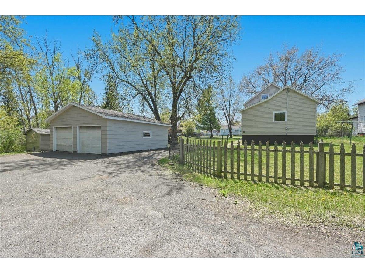 5319 E 3rd St Superior WI 54880 6125767 image5