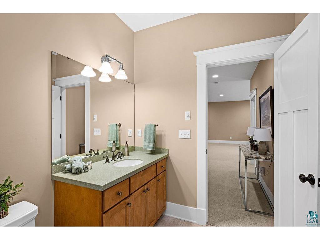 535 Marshall St Duluth MN 55803 6123977 image25