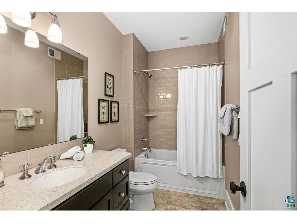 535 Marshall St Duluth MN 55803 6123977 image28