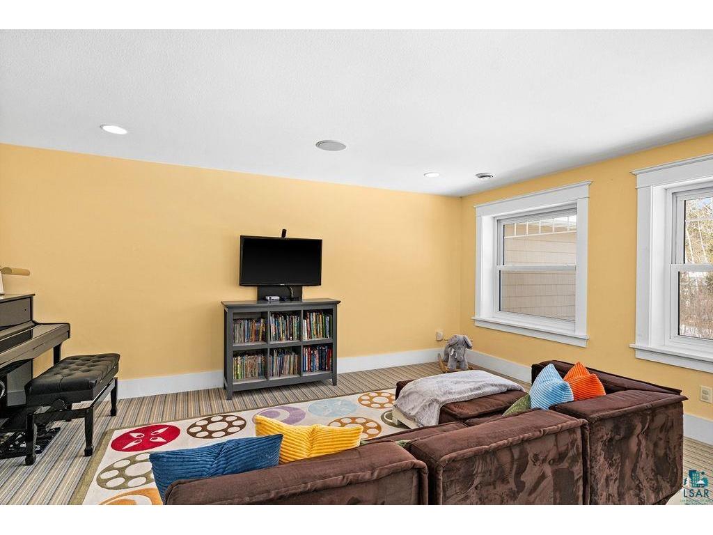 535 Marshall St Duluth MN 55803 6123977 image60