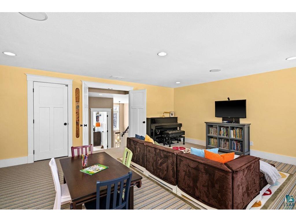 535 Marshall St Duluth MN 55803 6123977 image62