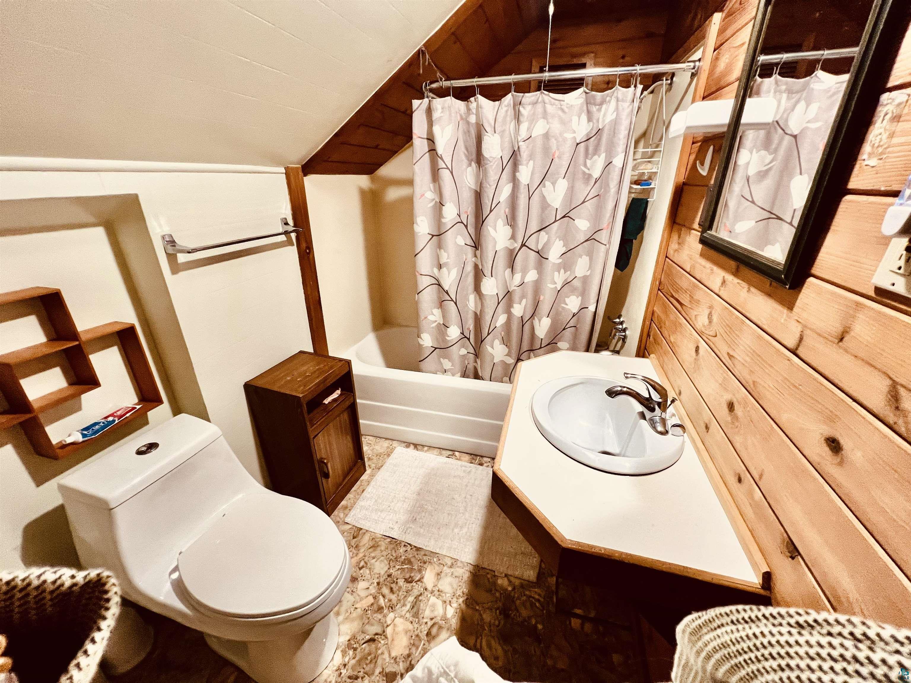5362 Hwy 61 W Lutsen MN 55612 6125990 image12