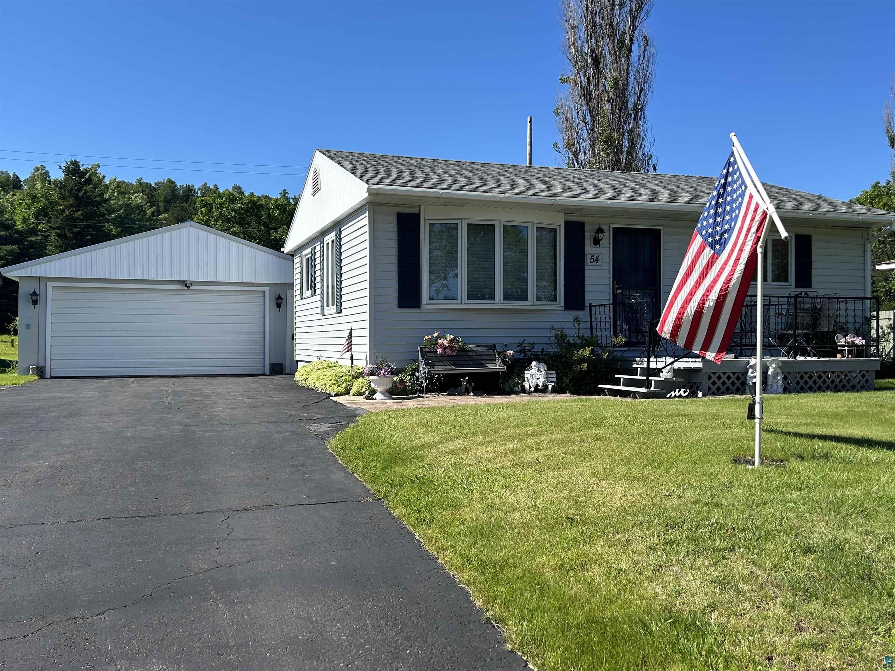 54 Edison Blvd Silver Bay MN 55614 6114666 image1