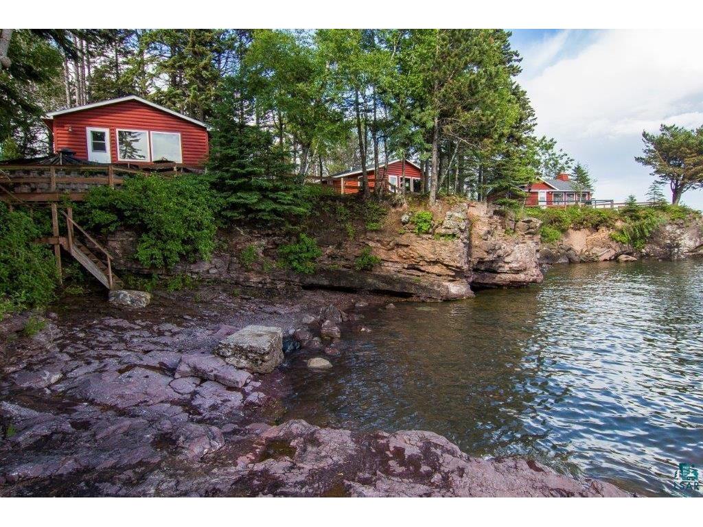 540 Old North Shore Rd Two Harbors MN 55616 - Lake Superior 6123094 image1
