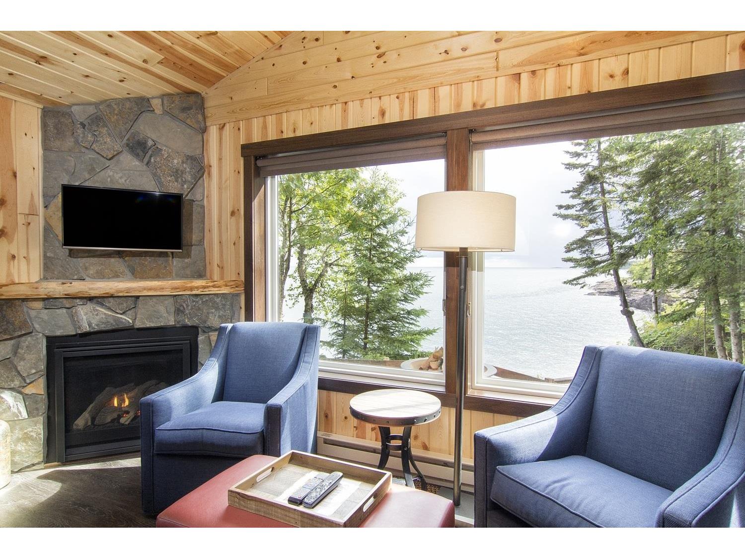 540 Old North Shore Rd Two Harbors MN 55616 - Lake Superior 6123094 image3