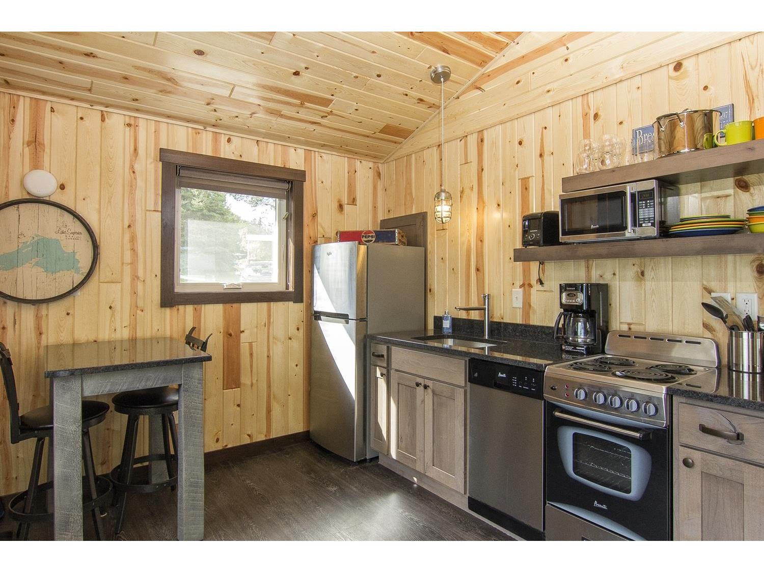 540 Old North Shore Rd Two Harbors MN 55616 - Lake Superior 6123094 image6