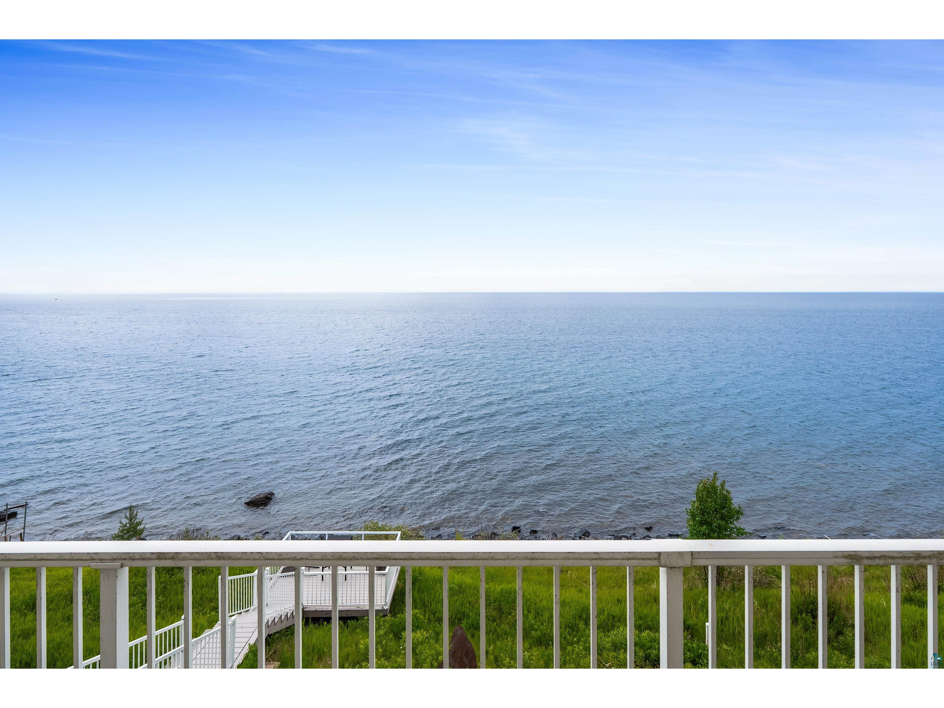 5404 & 5410 North Shore Dr Duluth MN 55404 - Lake Superior 6126354 image31