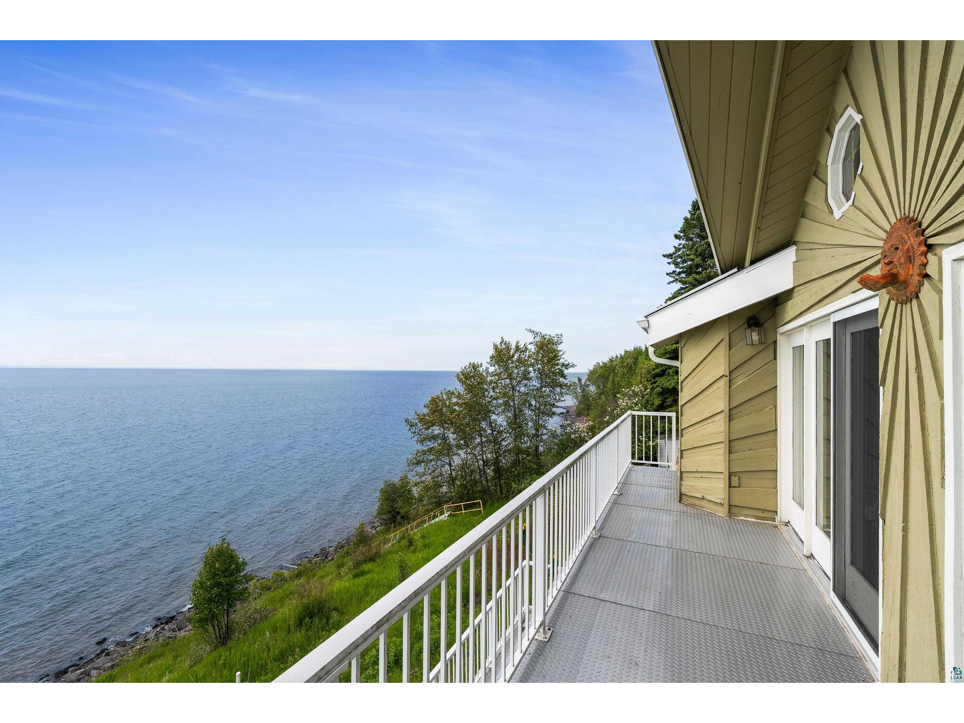 5404 & 5410 North Shore Dr Duluth MN 55404 - Lake Superior 6126354 image34