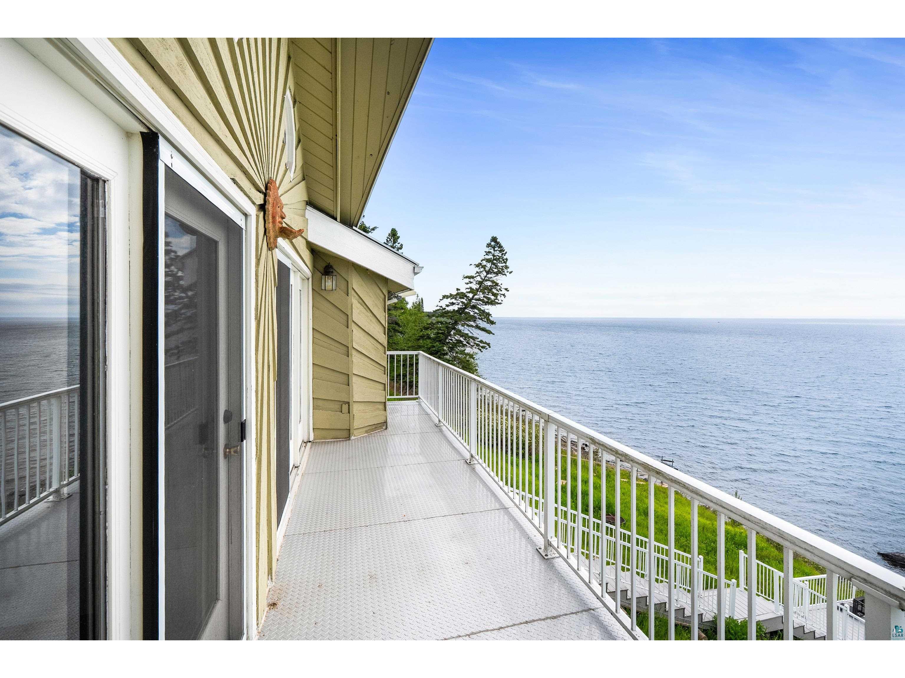 5404 & 5410 North Shore Dr Duluth MN 55404 - Lake Superior 6126354 image35