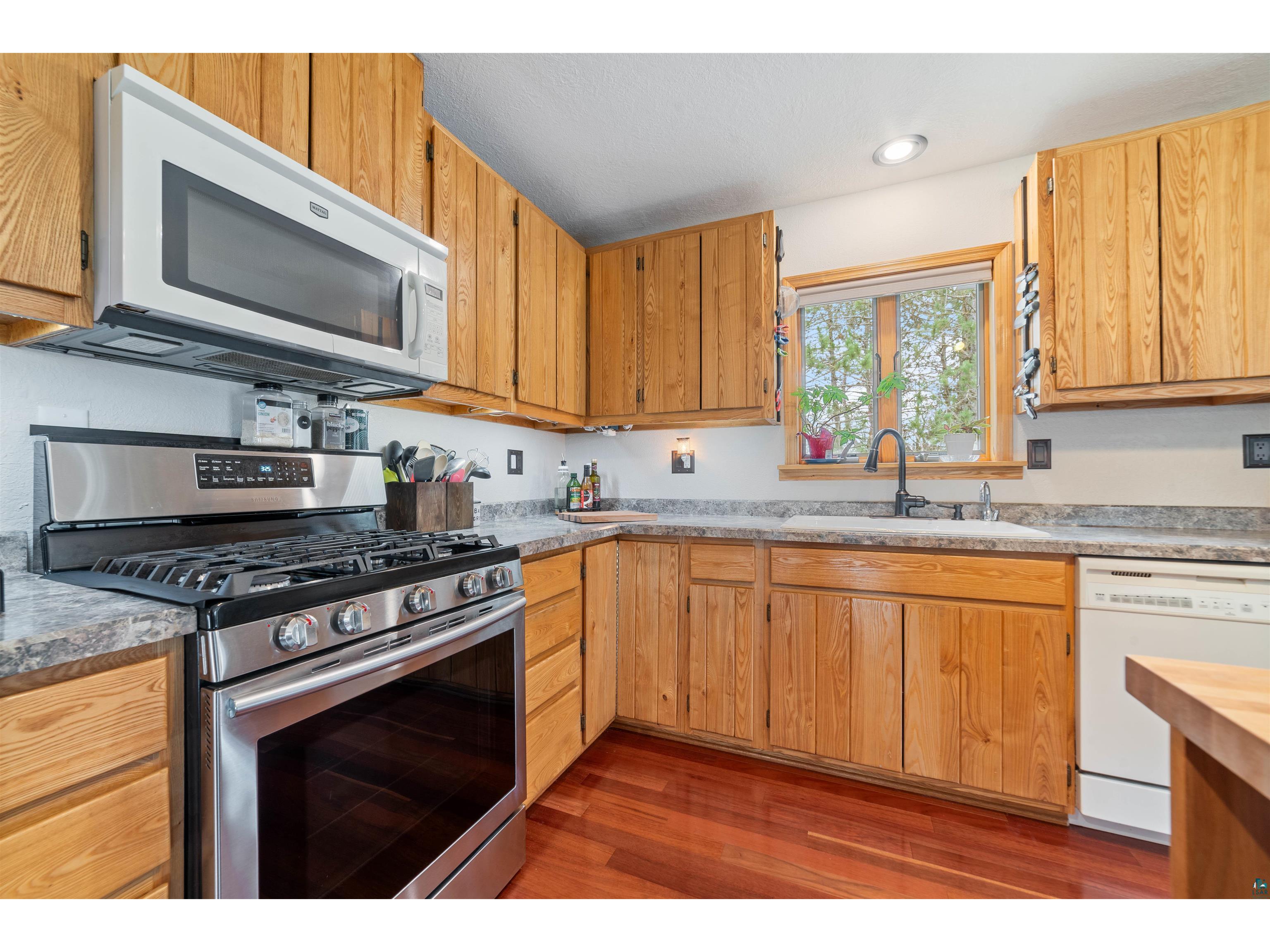 5404 S Clevedon Rd, Brule, WI, 54820 MLS 6113435 Edina Realty