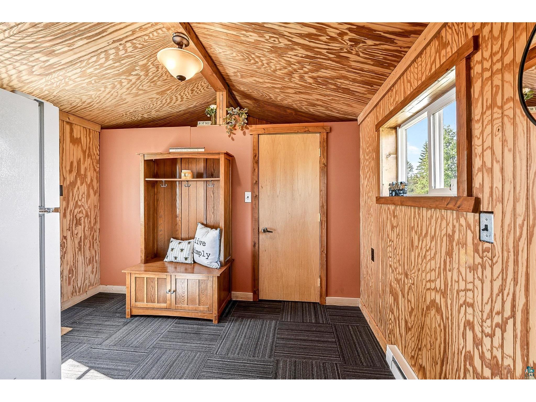 5404 S Midbon Rd Superior WI 54880 6125789 image23