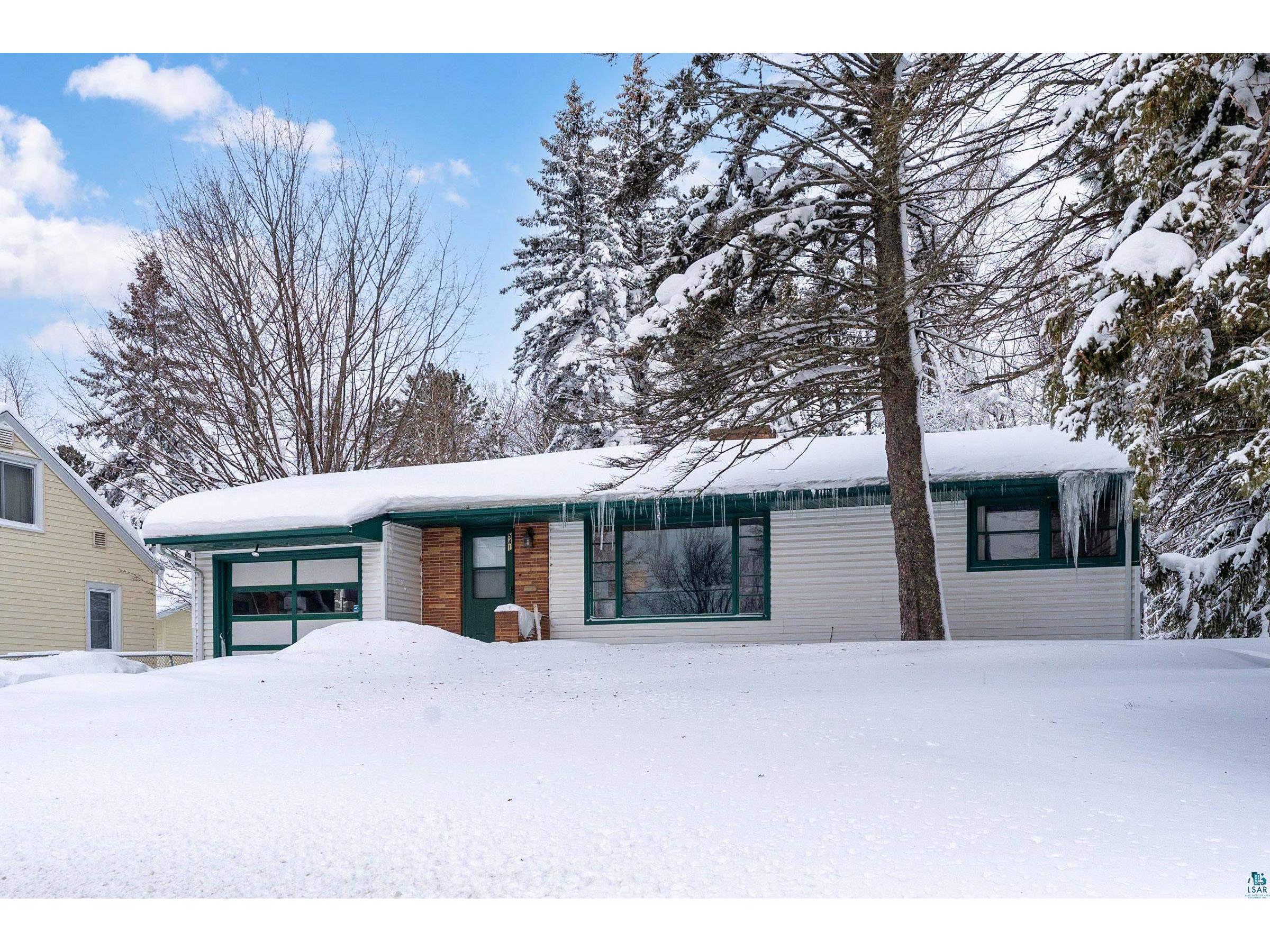 541 Anderson Rd, Duluth, MN, 55811 | MLS: 6106630 | Edina Realty