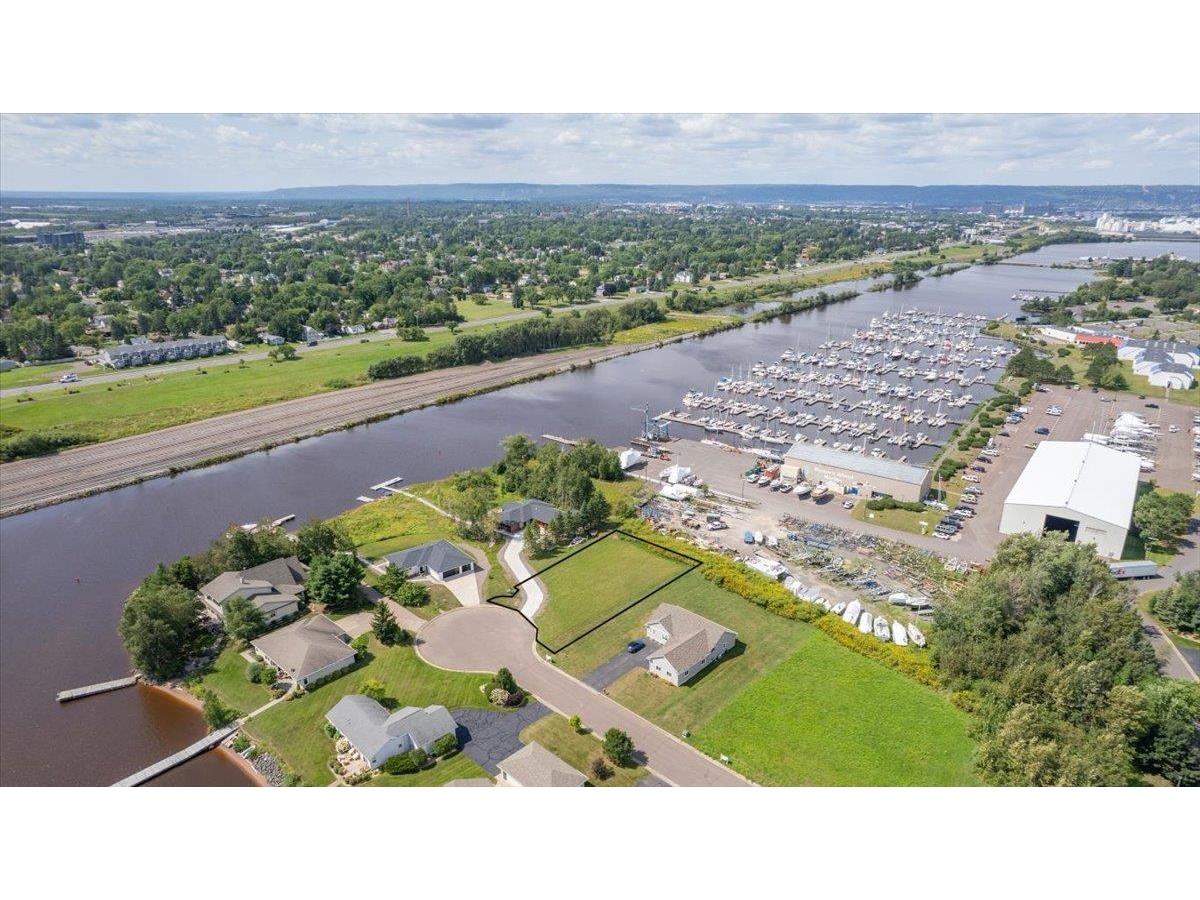 550 Marina Dr Superior WI 54880 6121724 image2